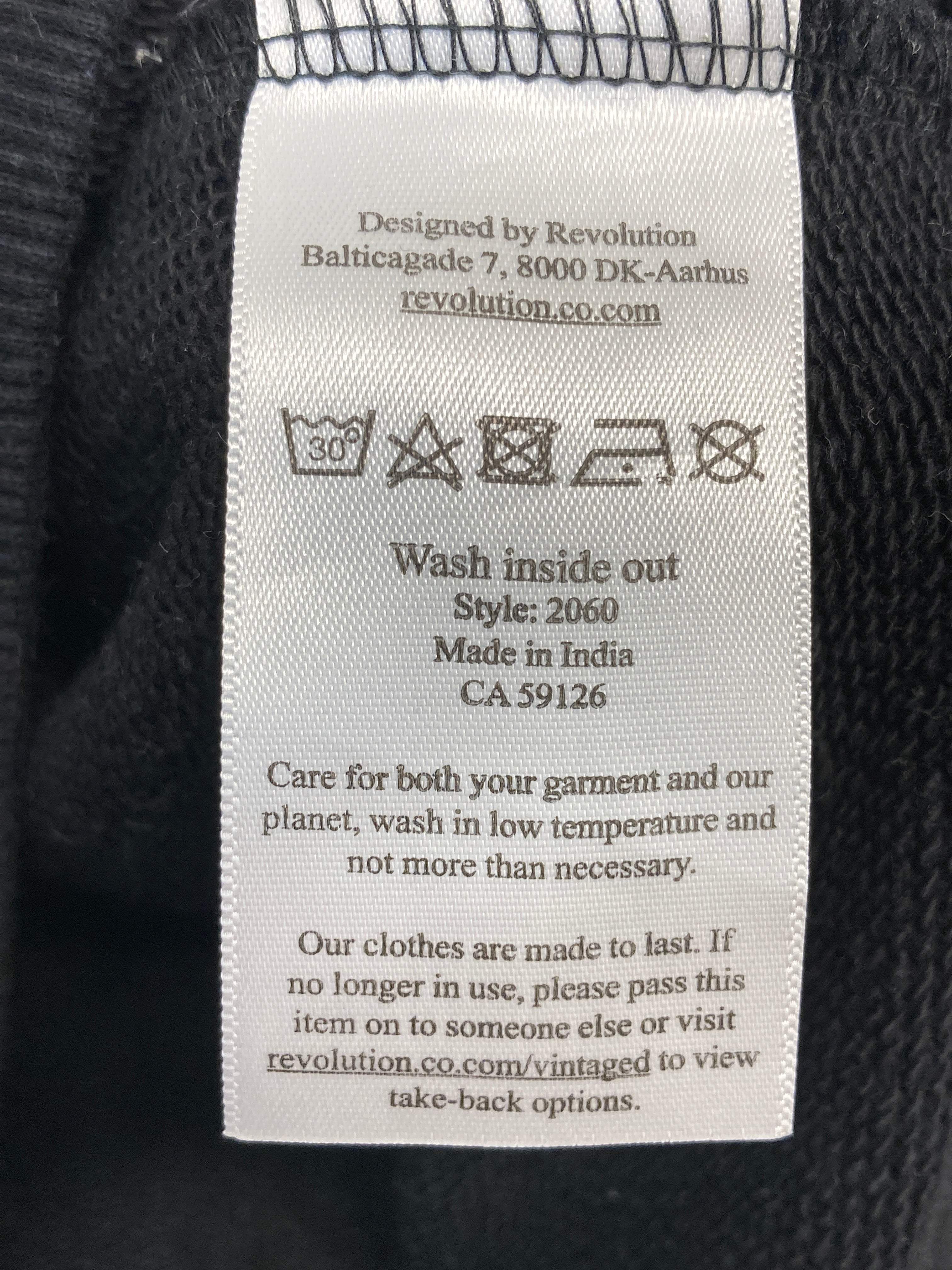 Revolution Bluse