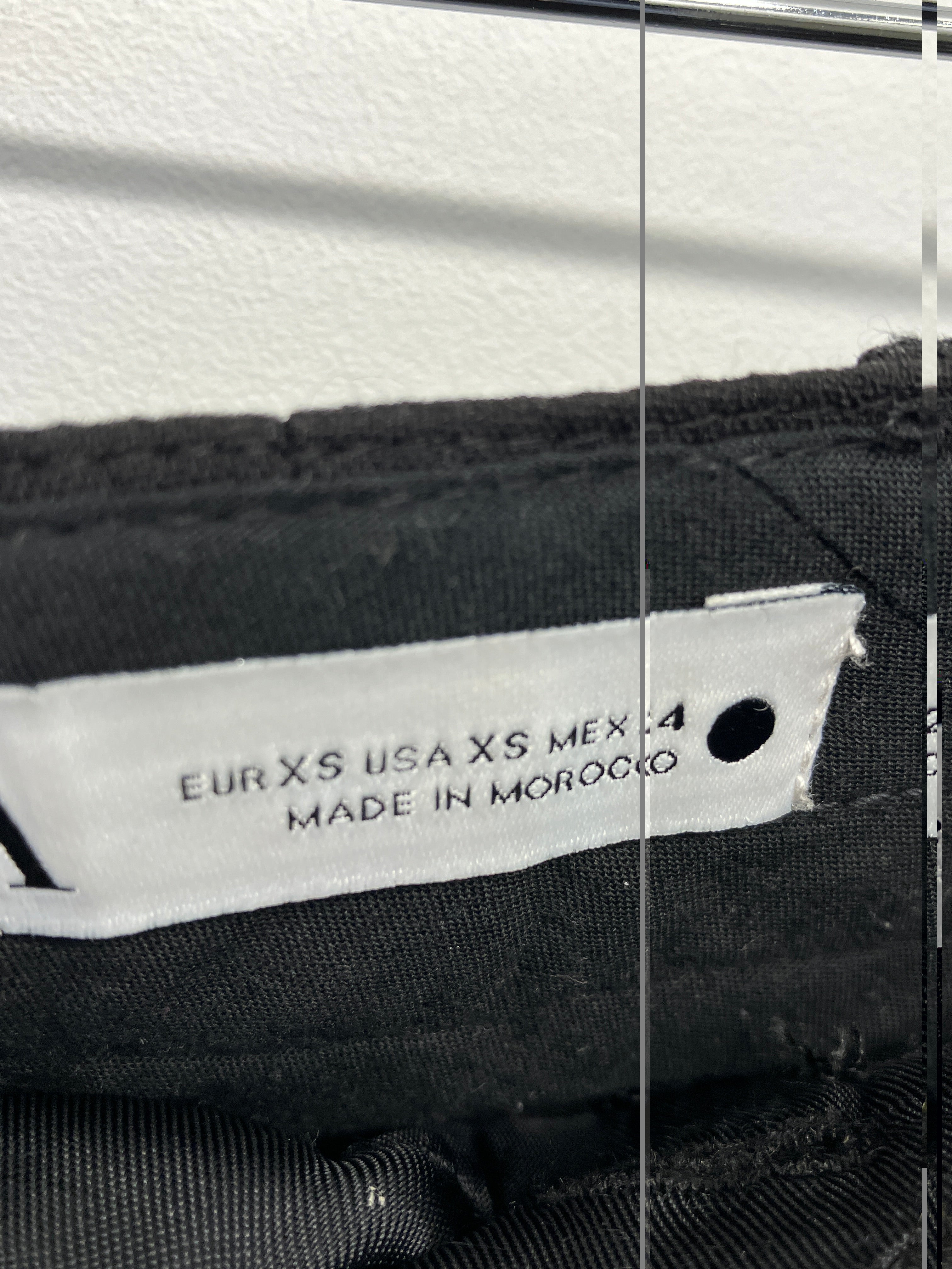 Zara Bukser
