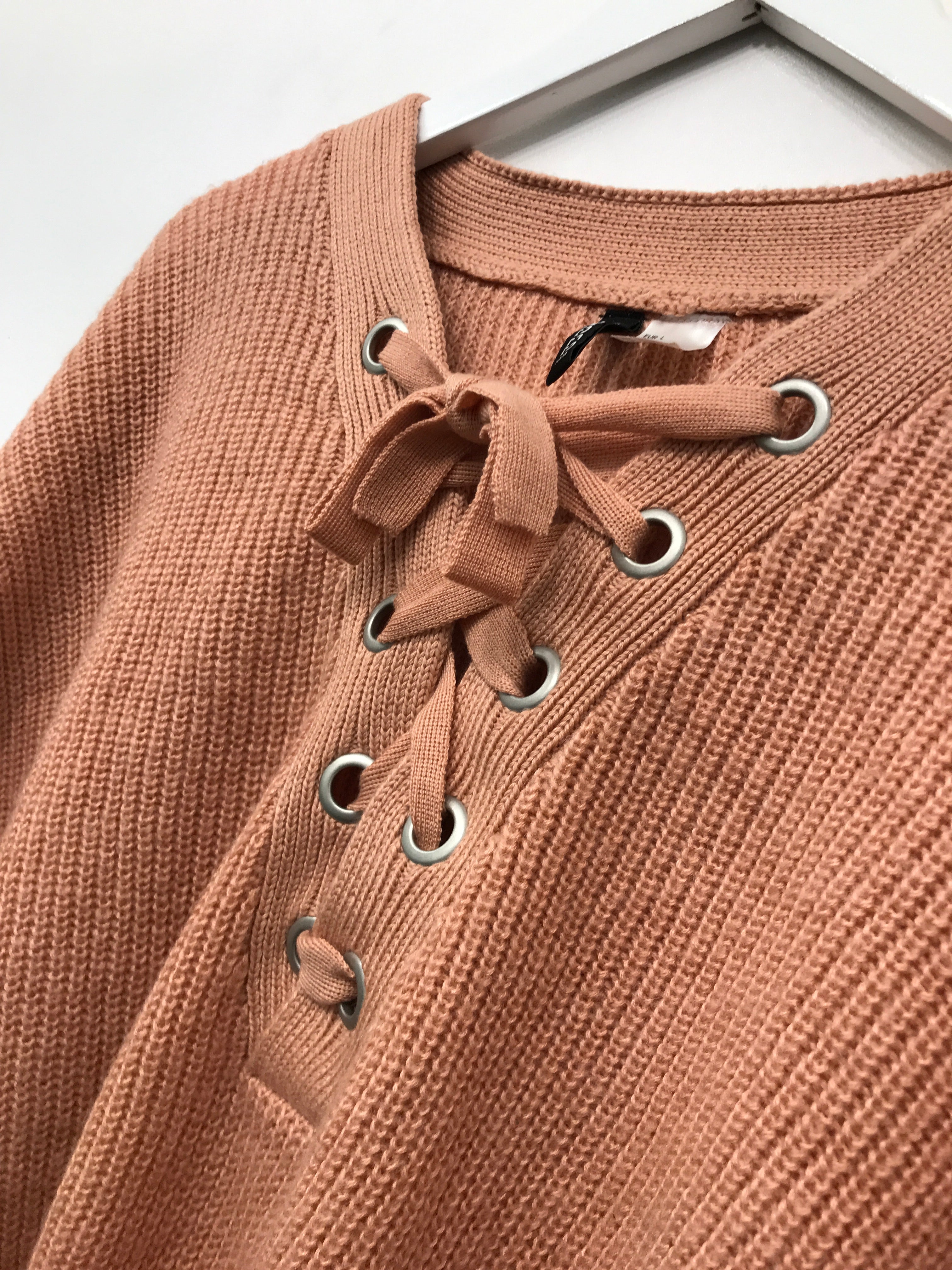 H&M Diverded Sweater