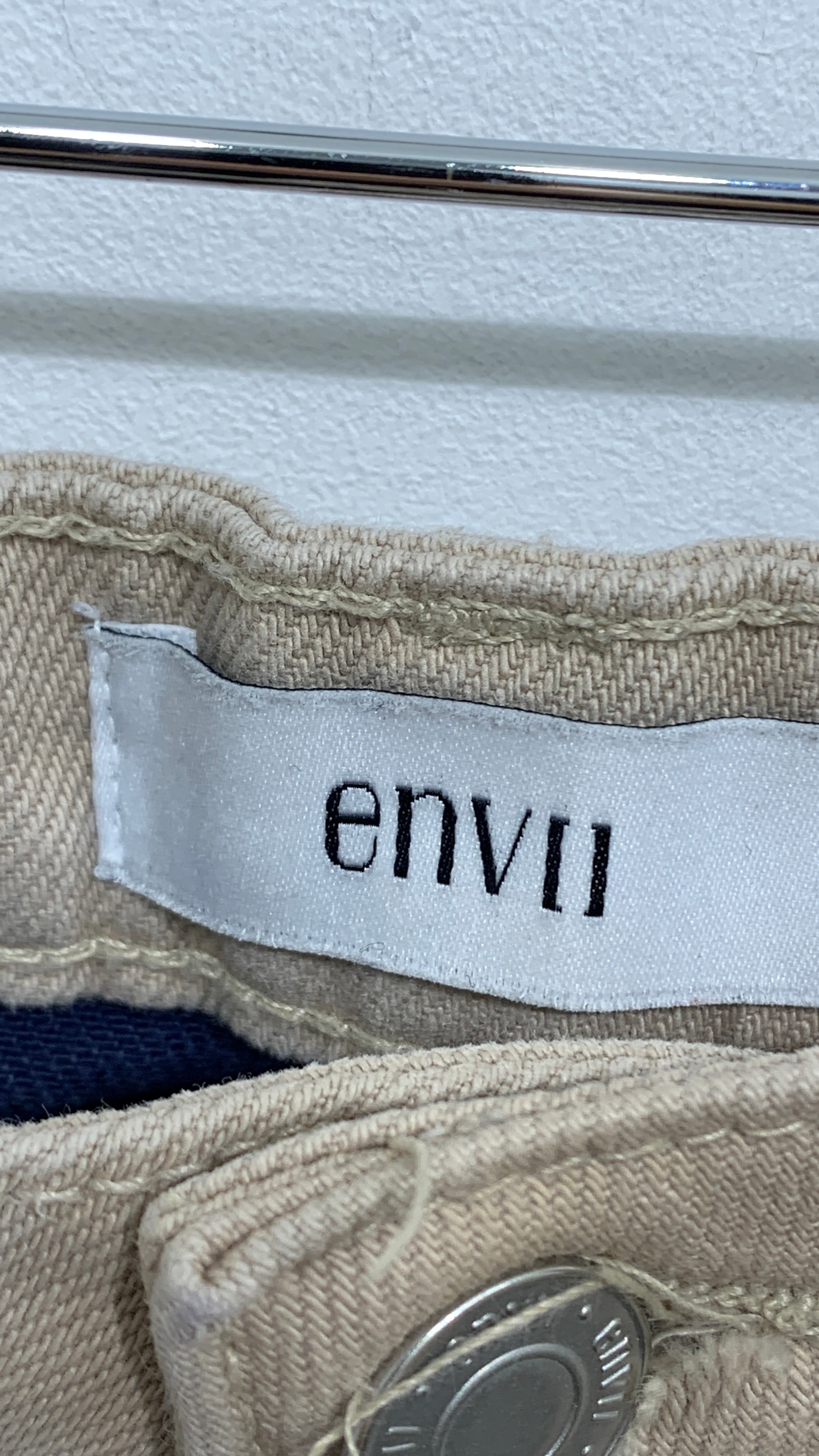Envii Bukser