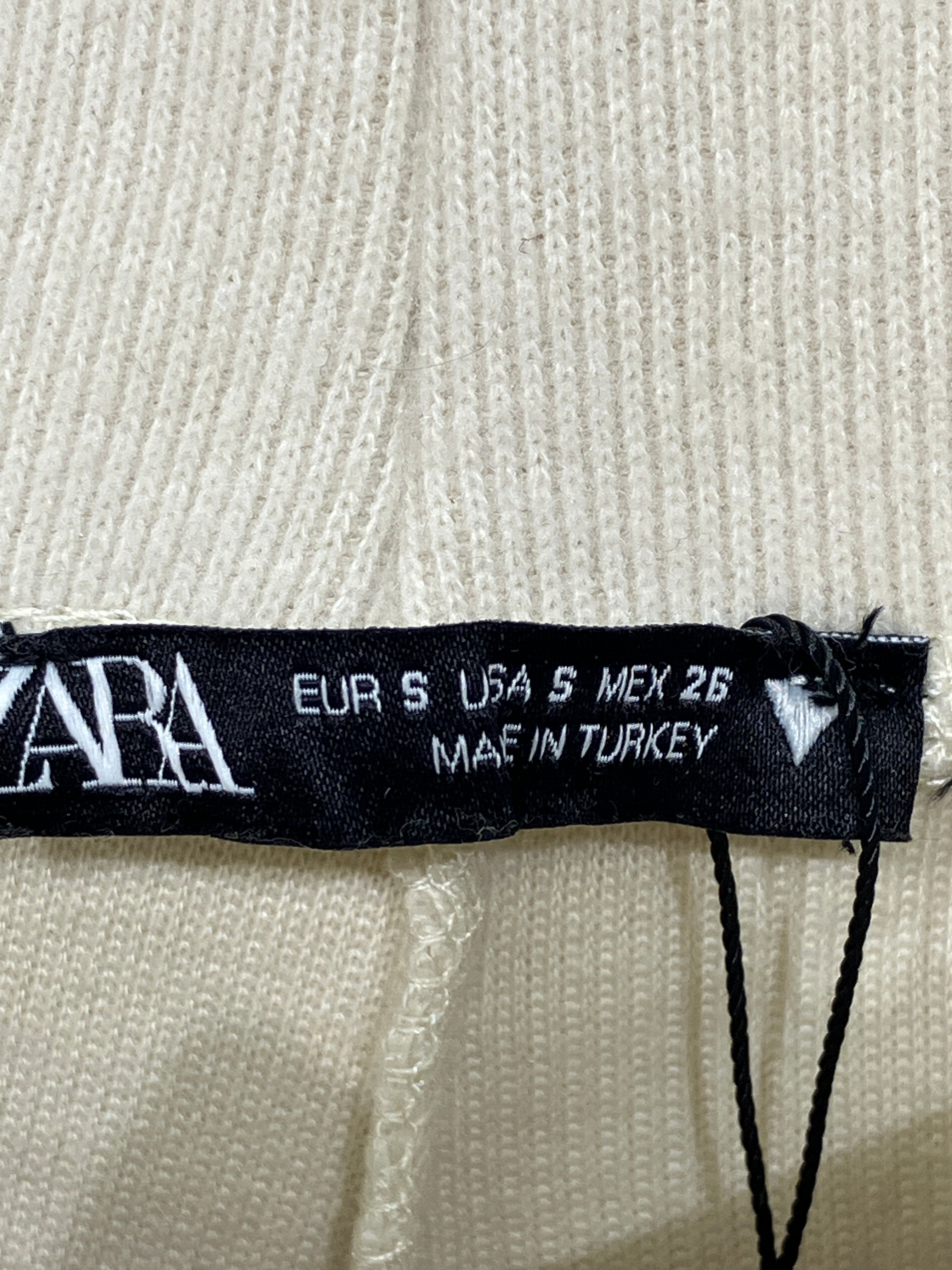 Zara Bukser