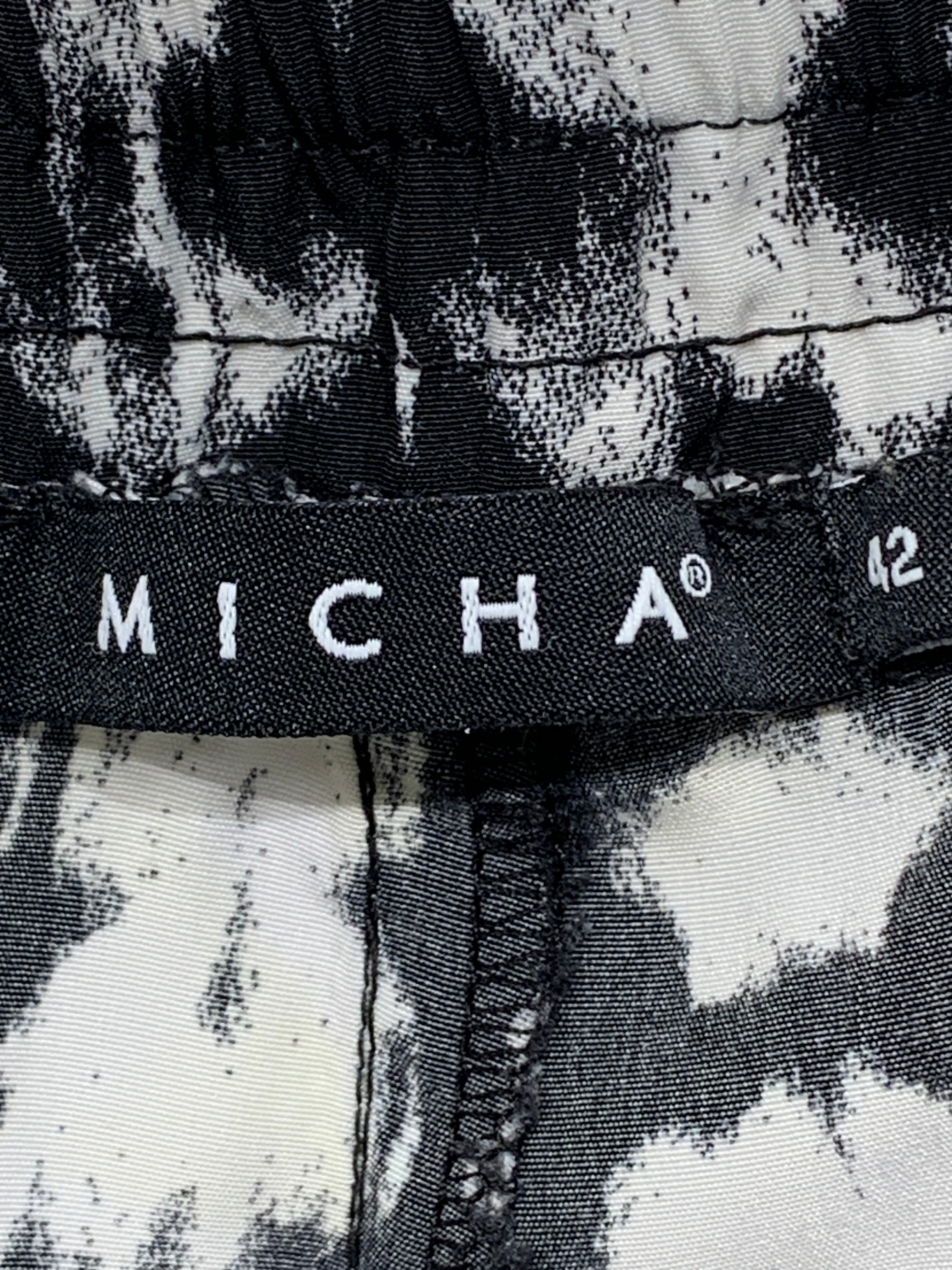 Micha Bukser