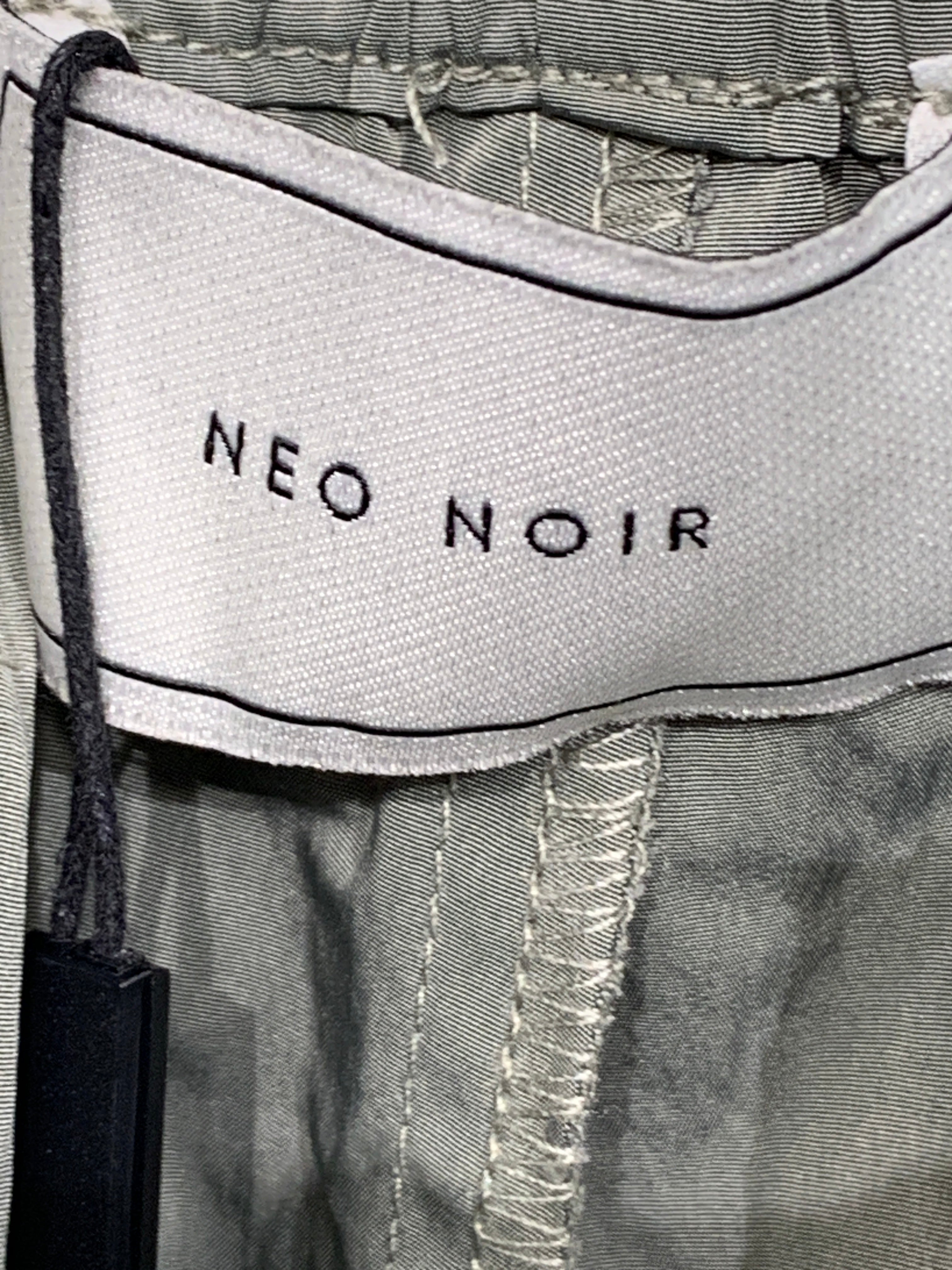 Neo Noir Bukser