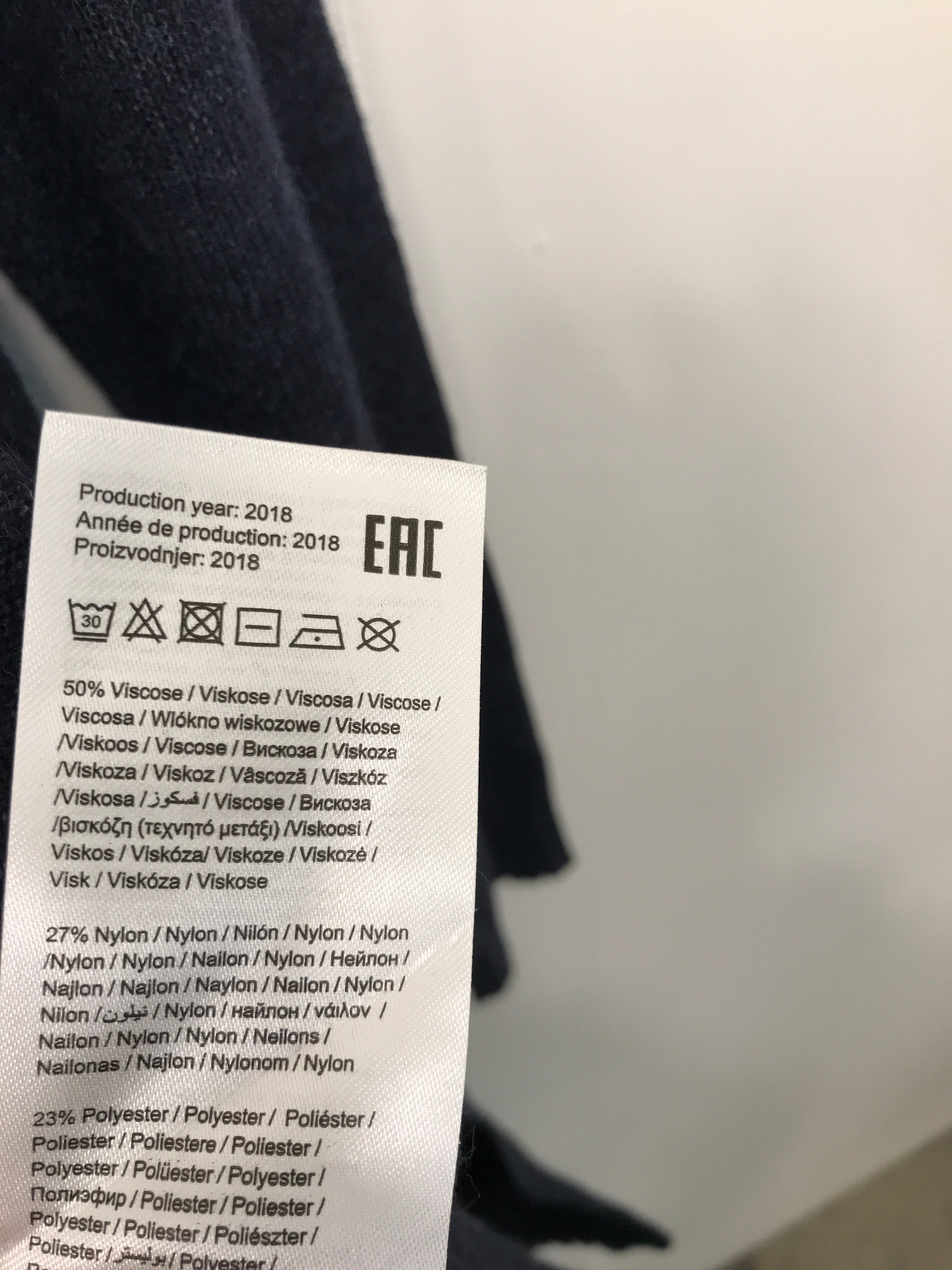 Vila Cardigan