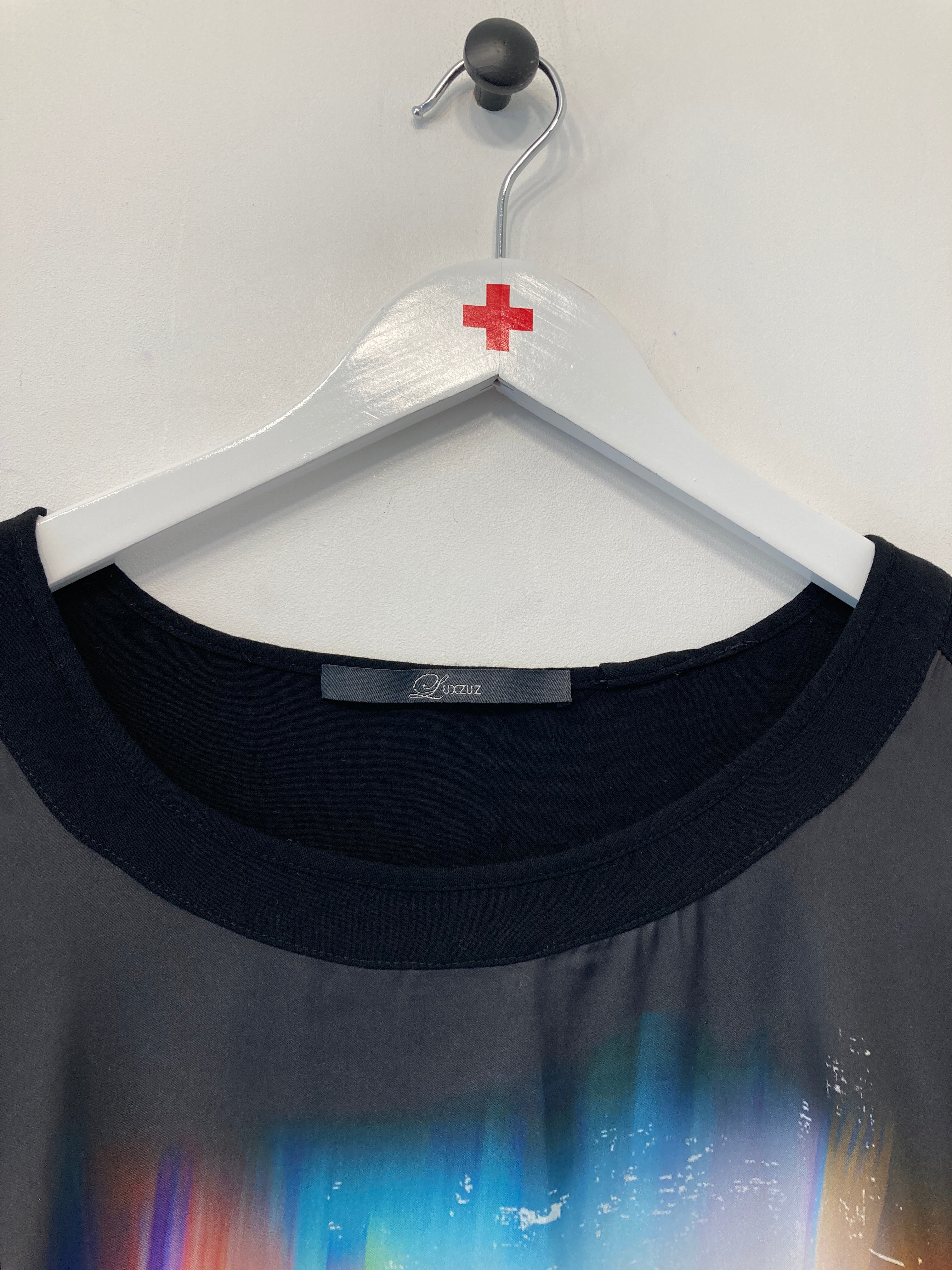 Luxzuz T-Shirt