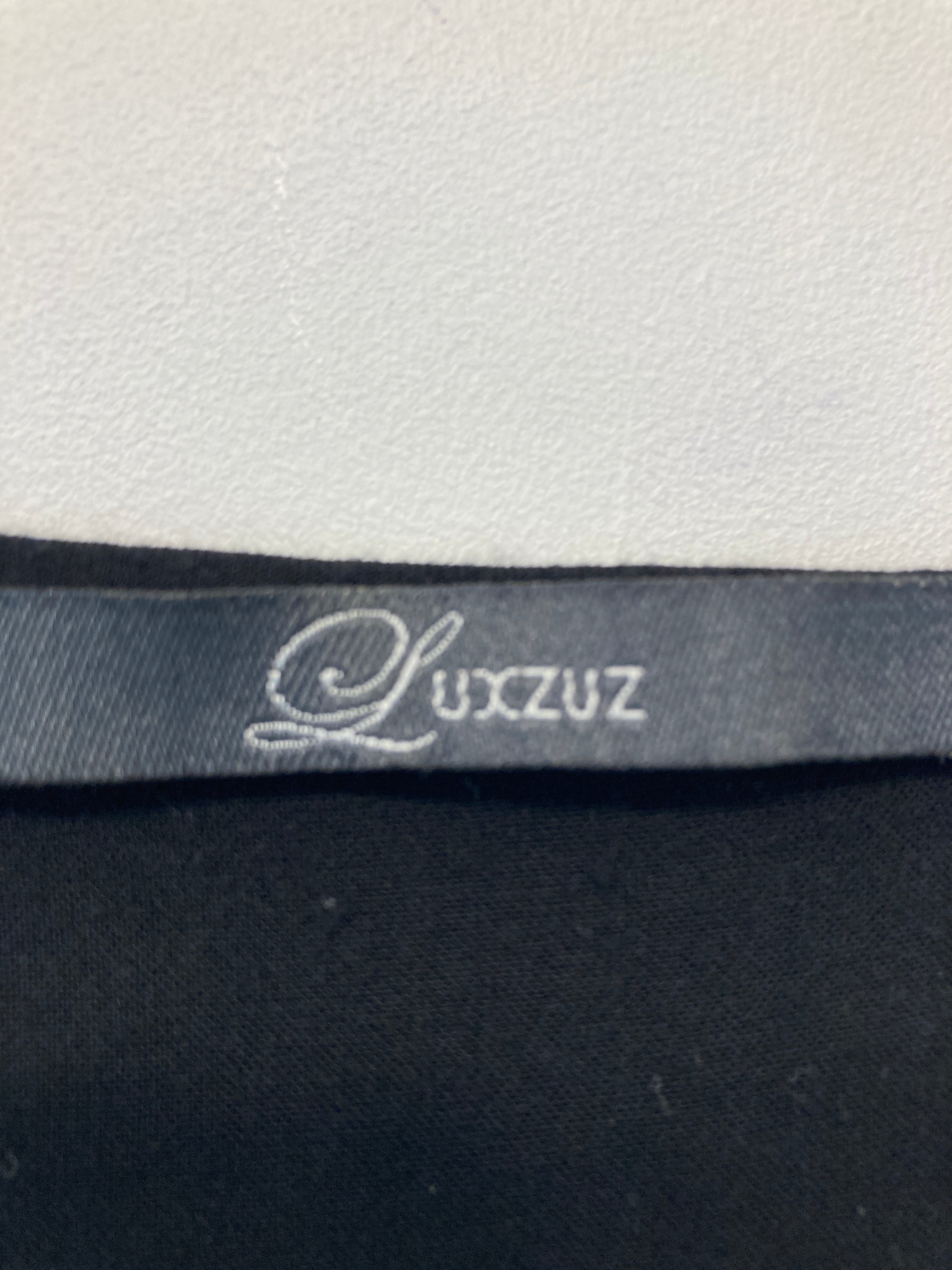 Luxzuz T-Shirt