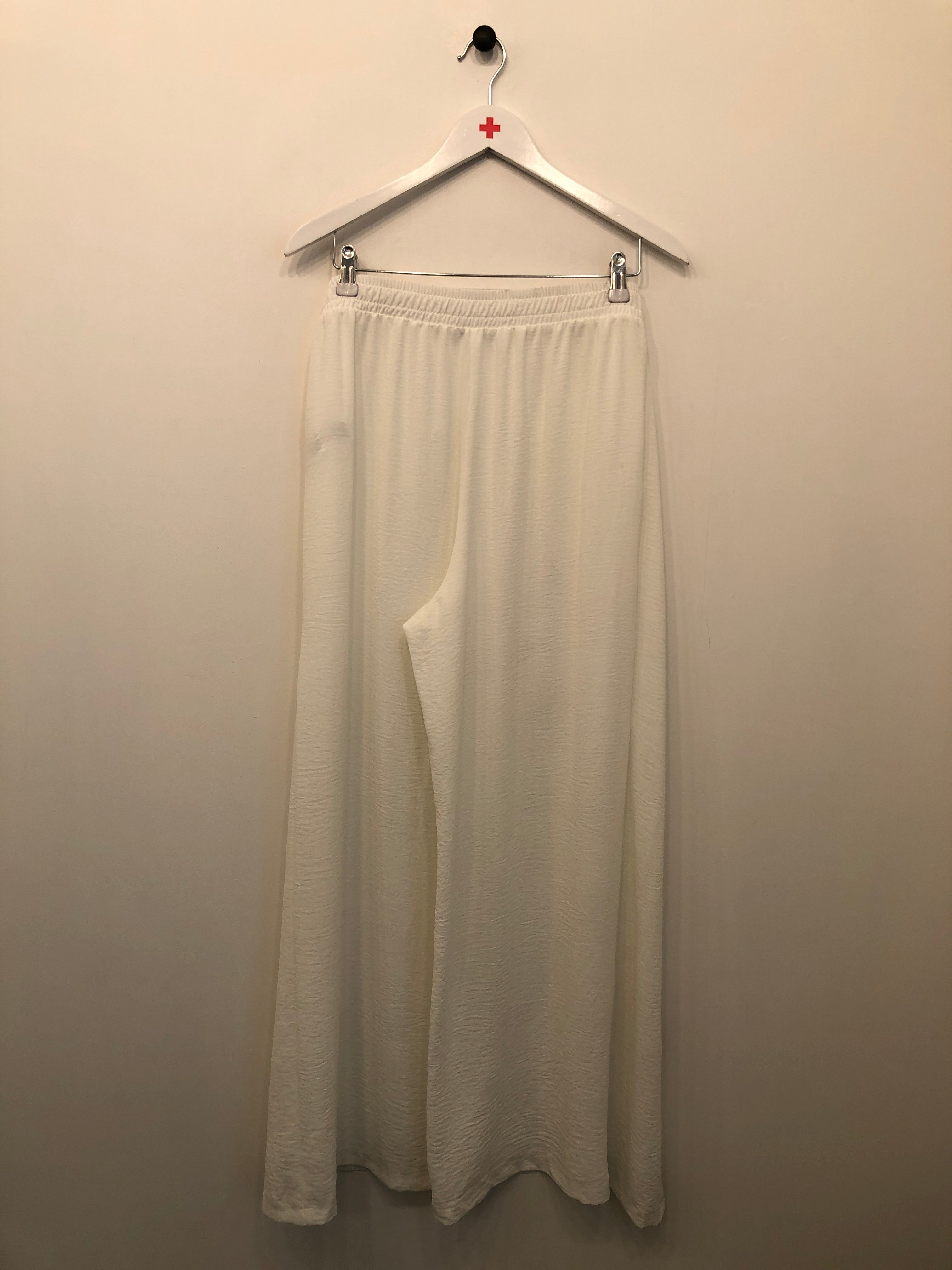 Zara Bukser