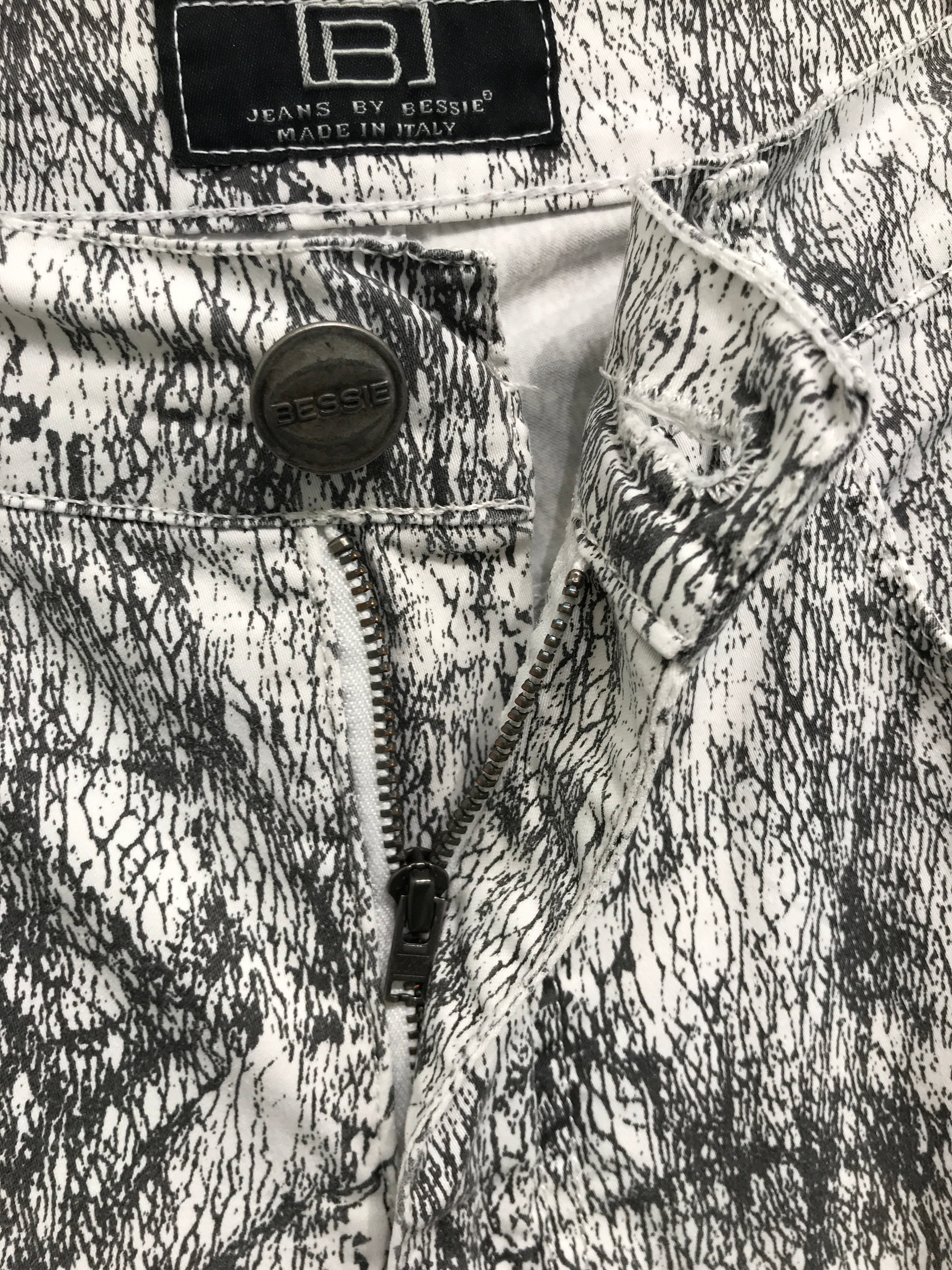 Jeans By Bessie Bukser