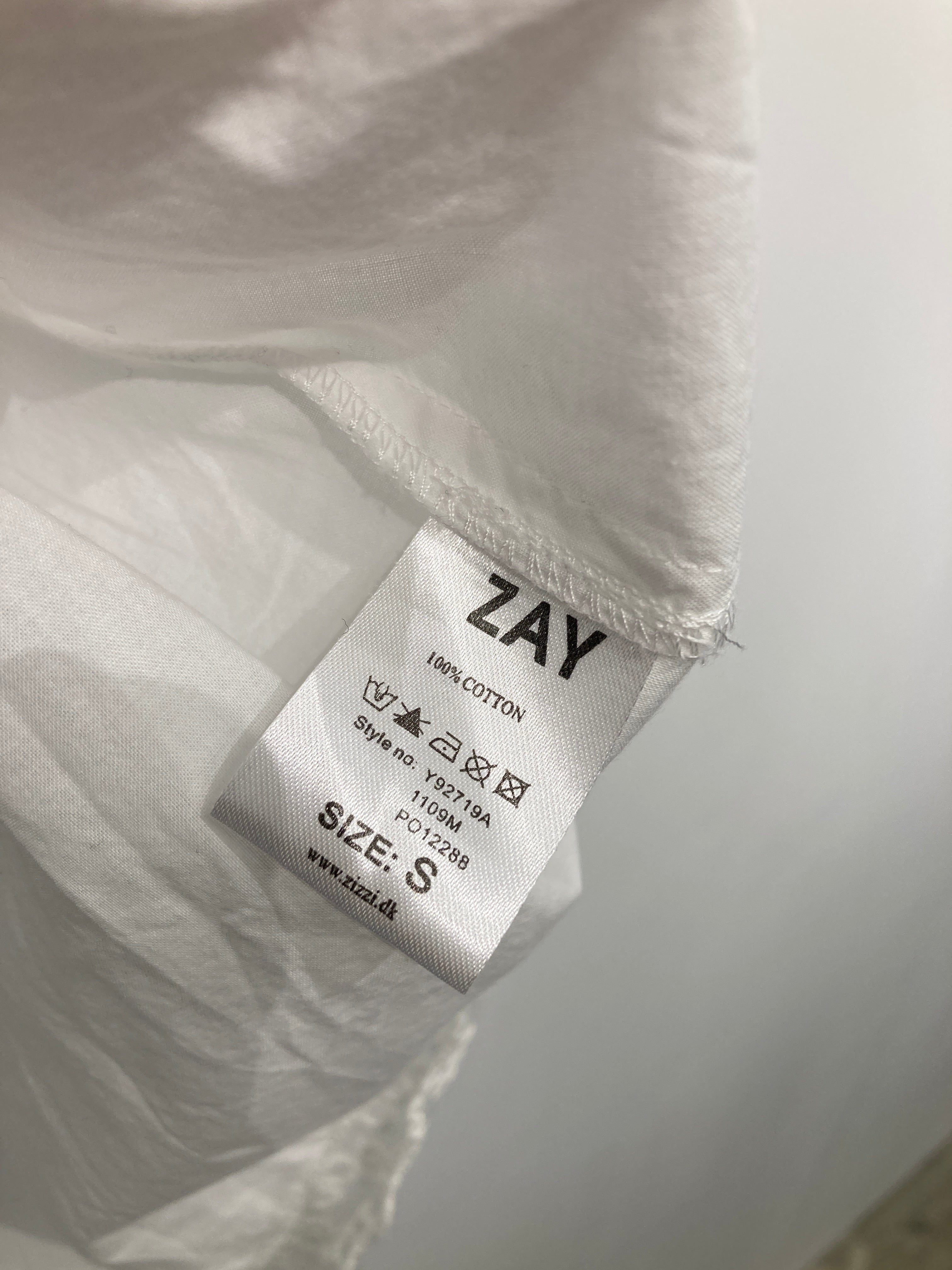 Zay Top