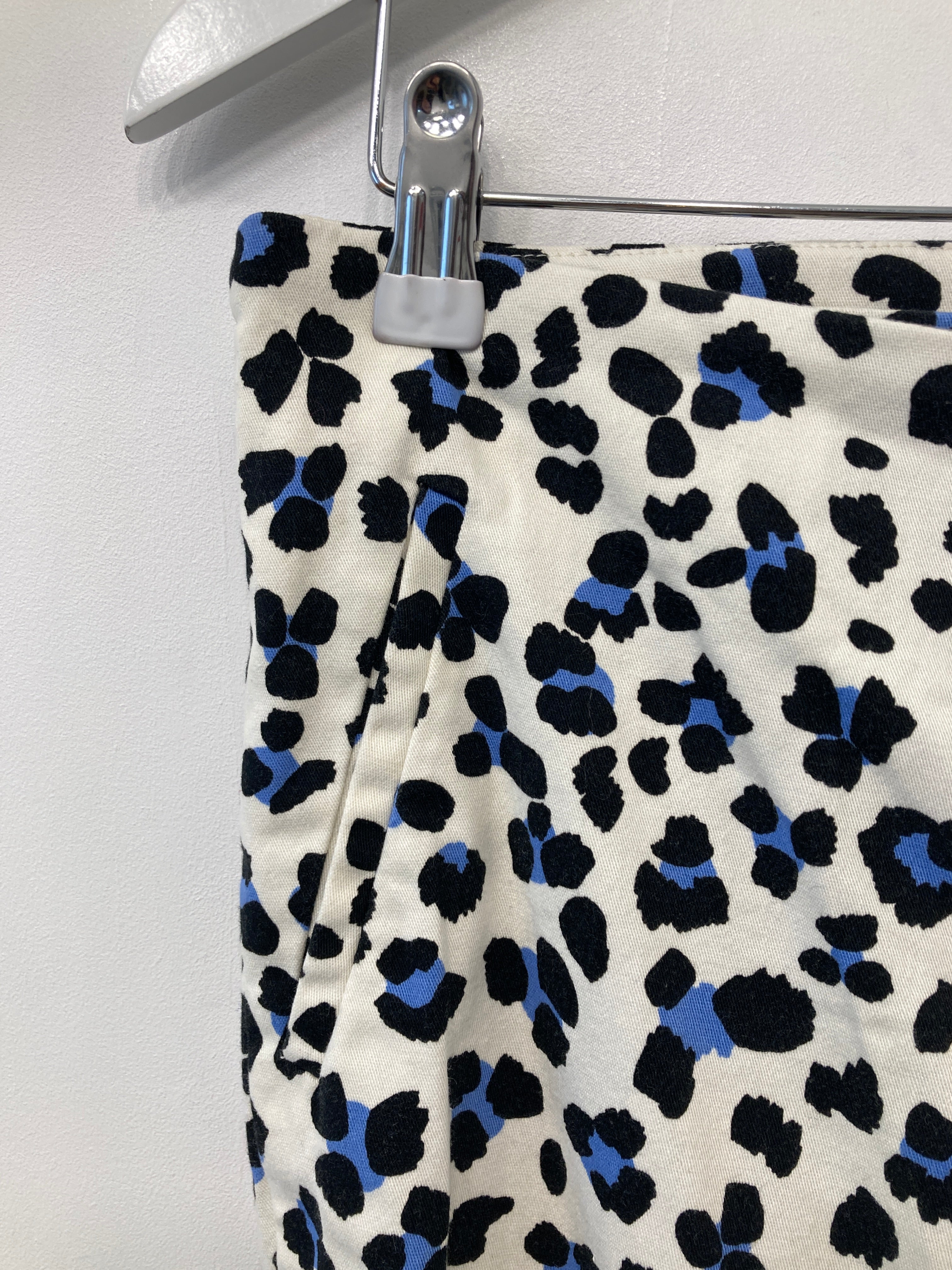 Zara Bukser