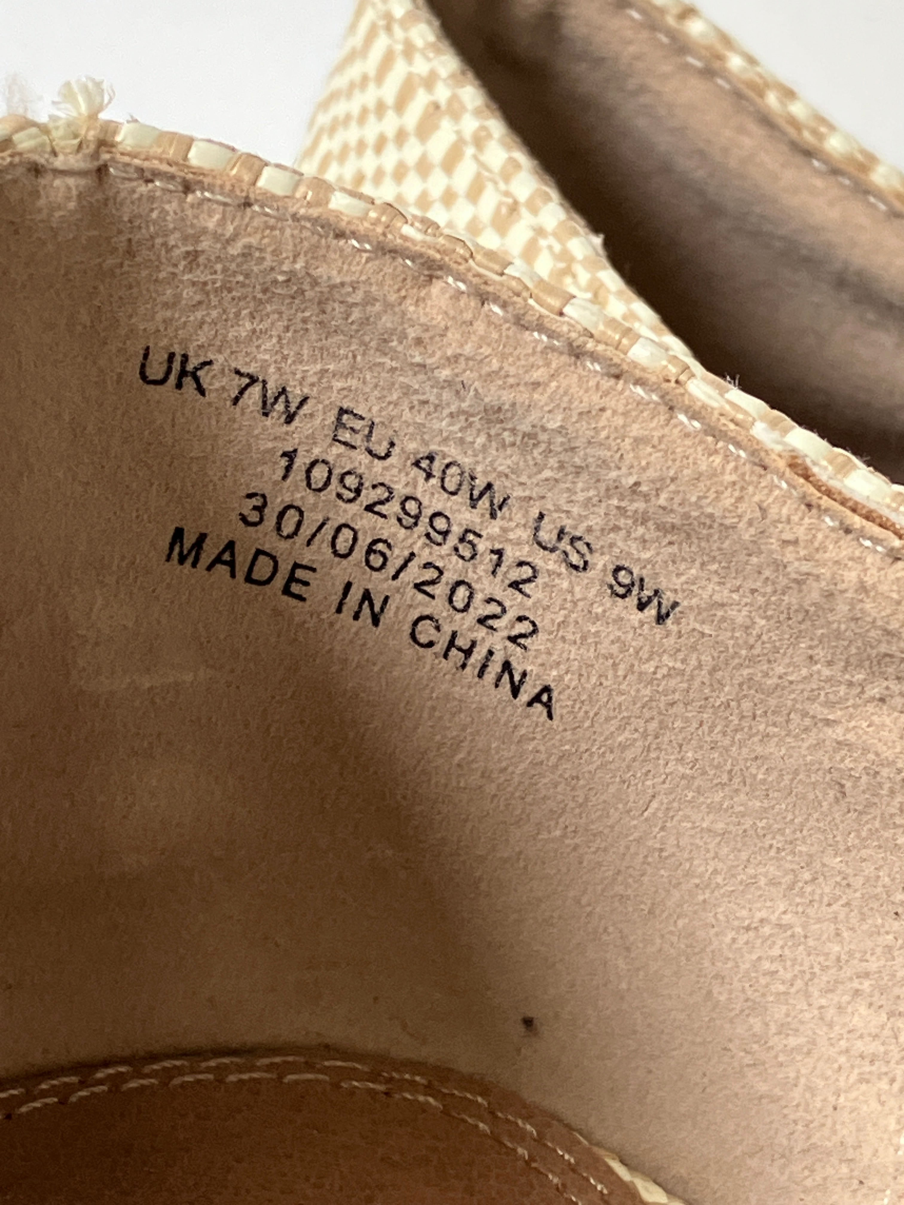 Asos Sko