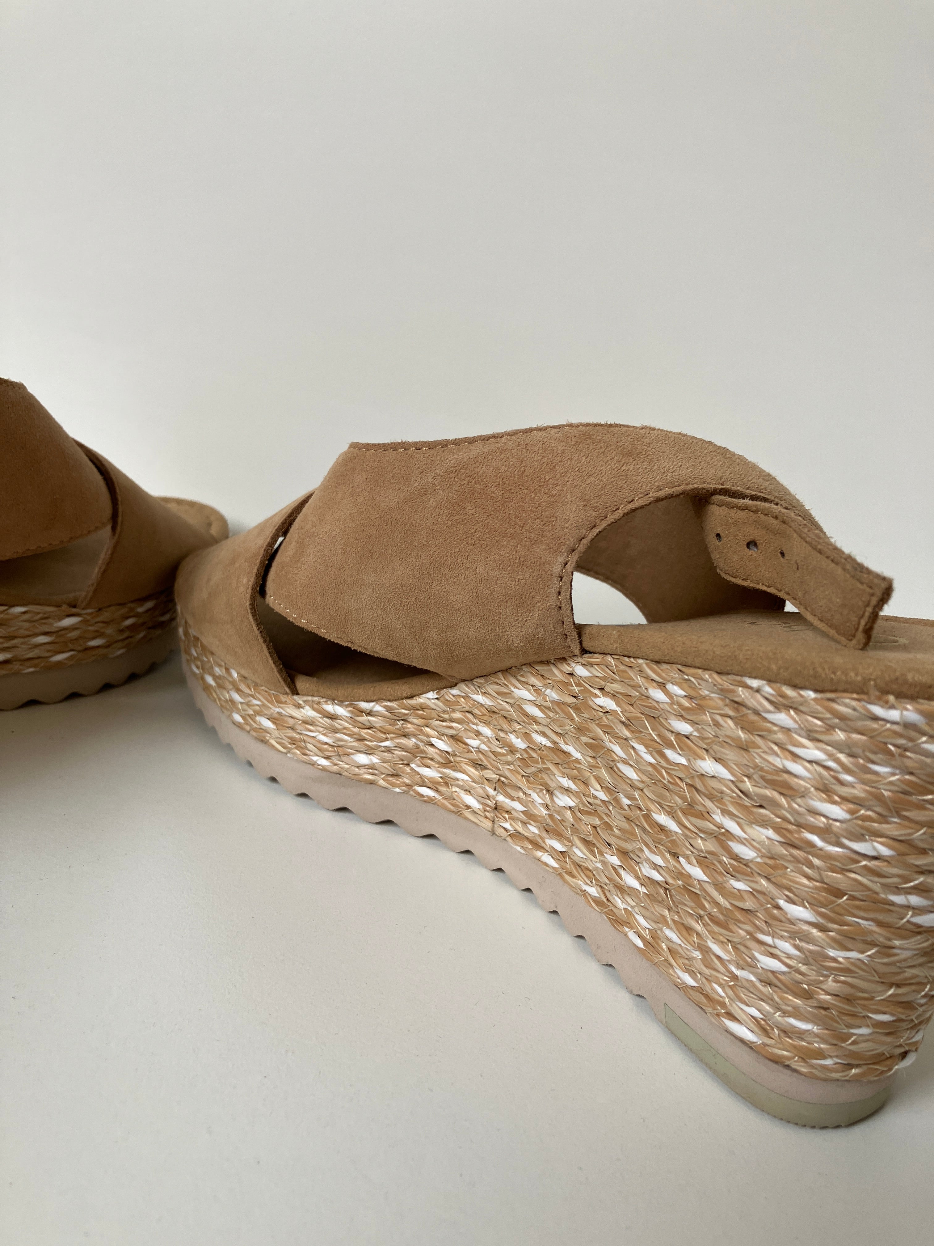 Gabor Sandaler