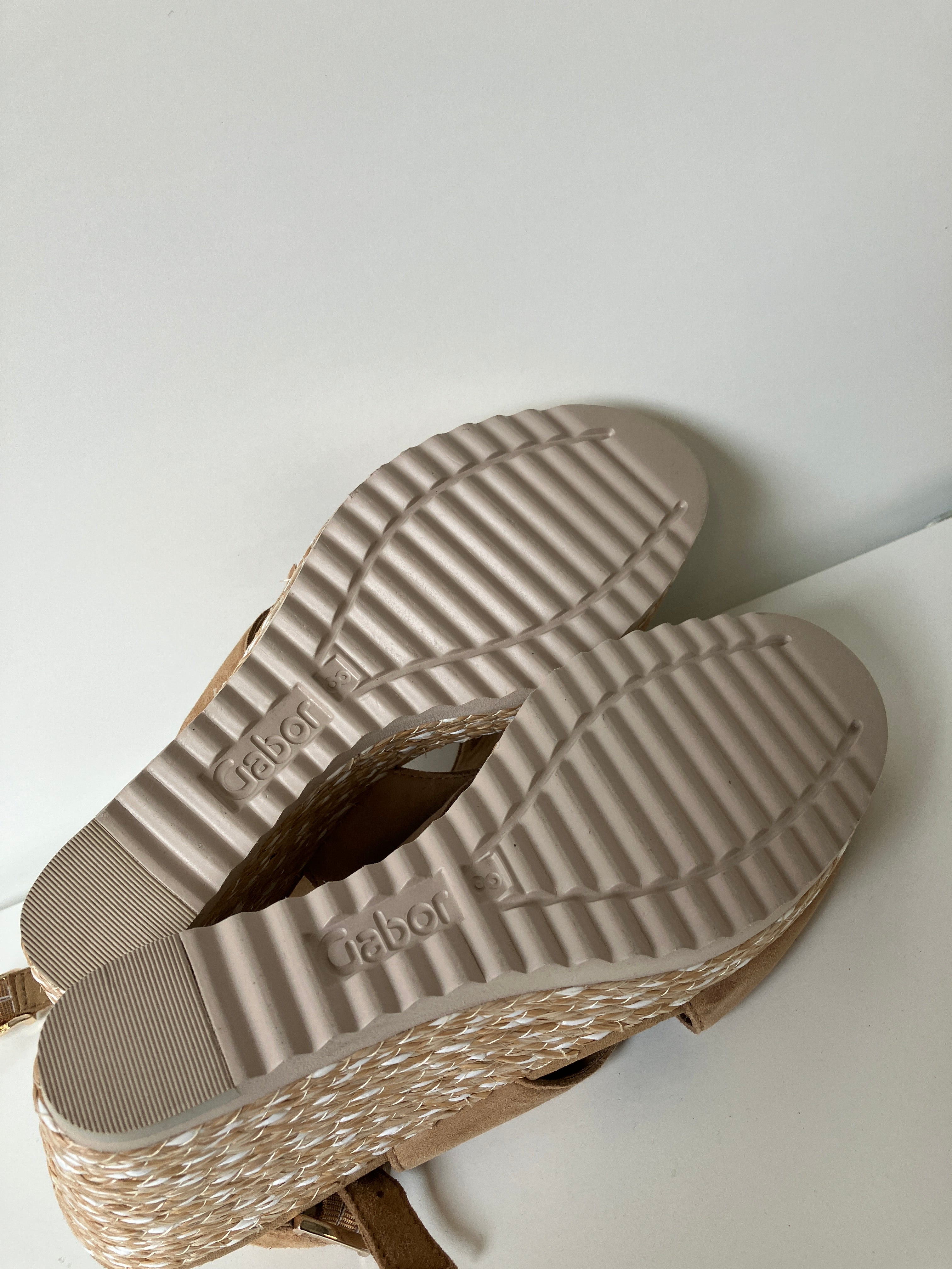 Gabor Sandaler