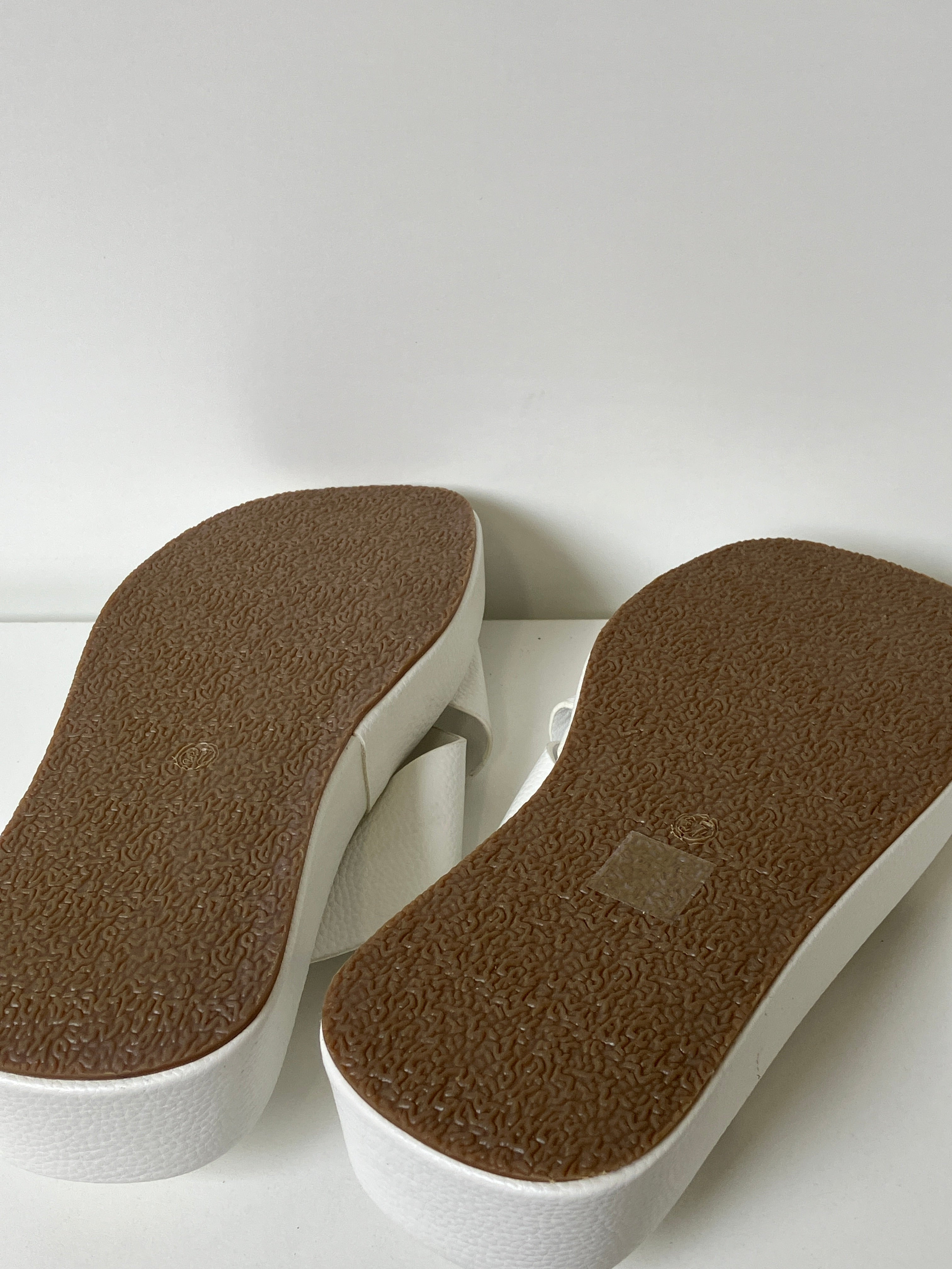 Duffy Sandaler