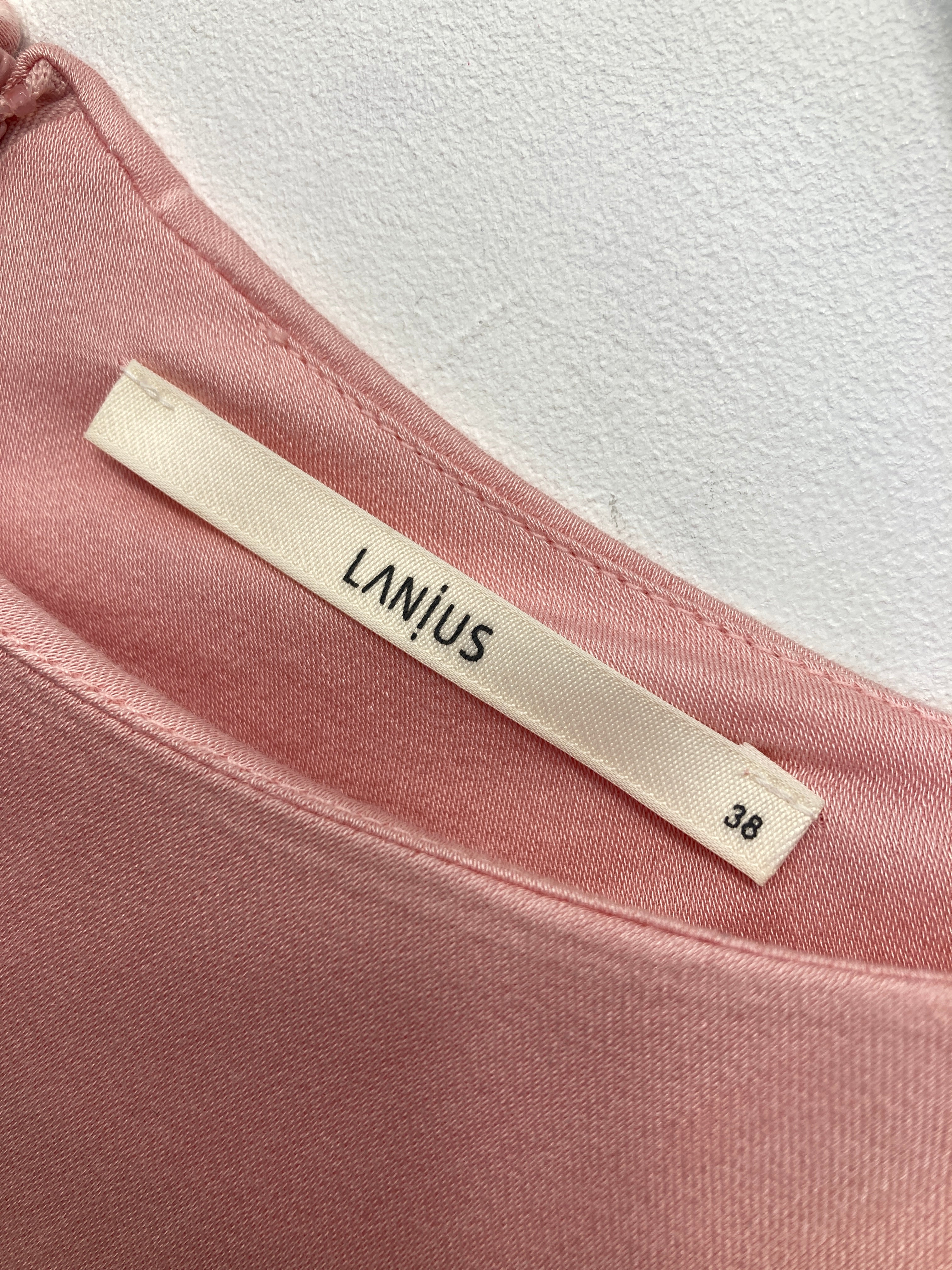 Lanius Kjole