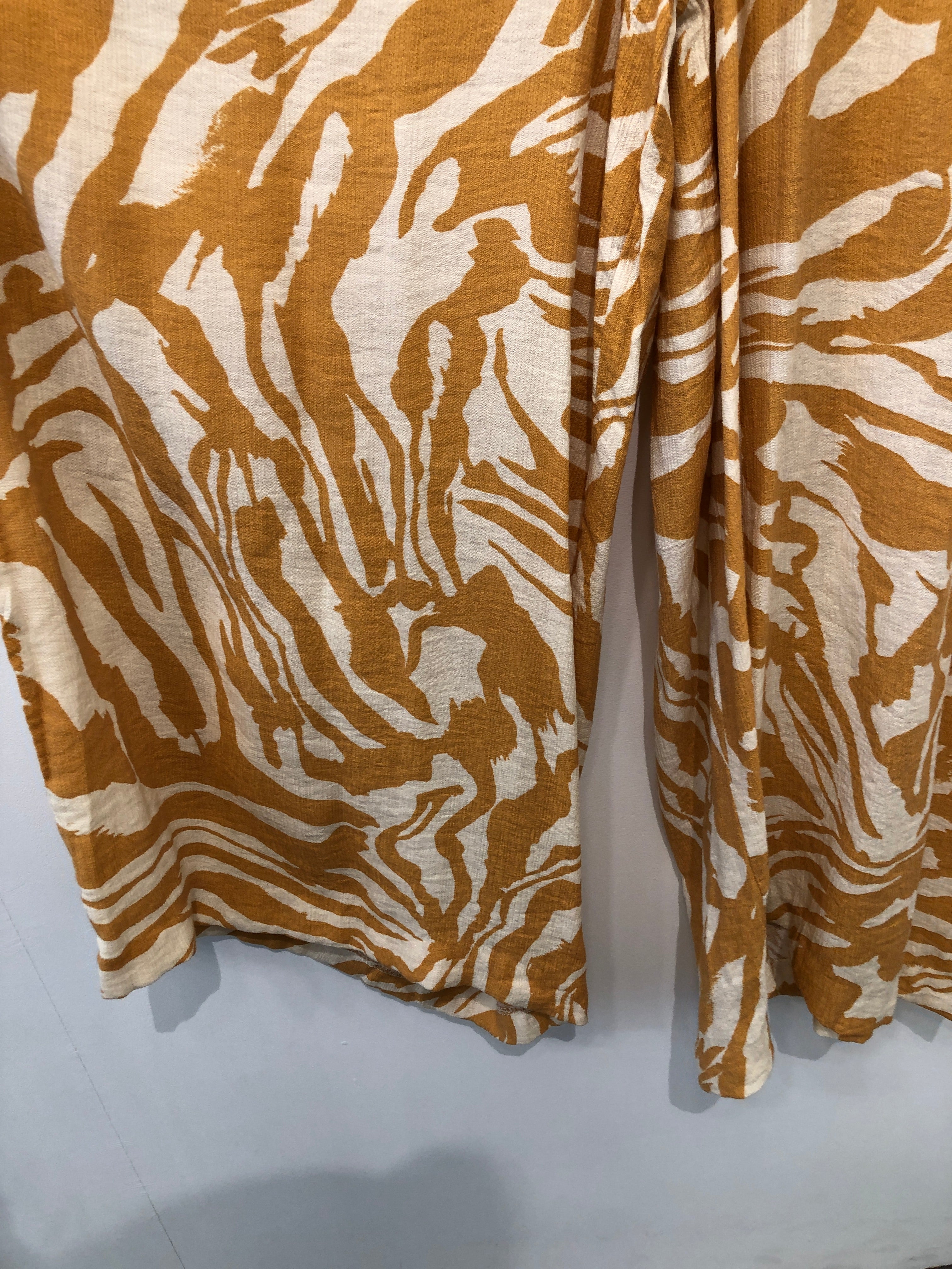 H&M Buksedragt