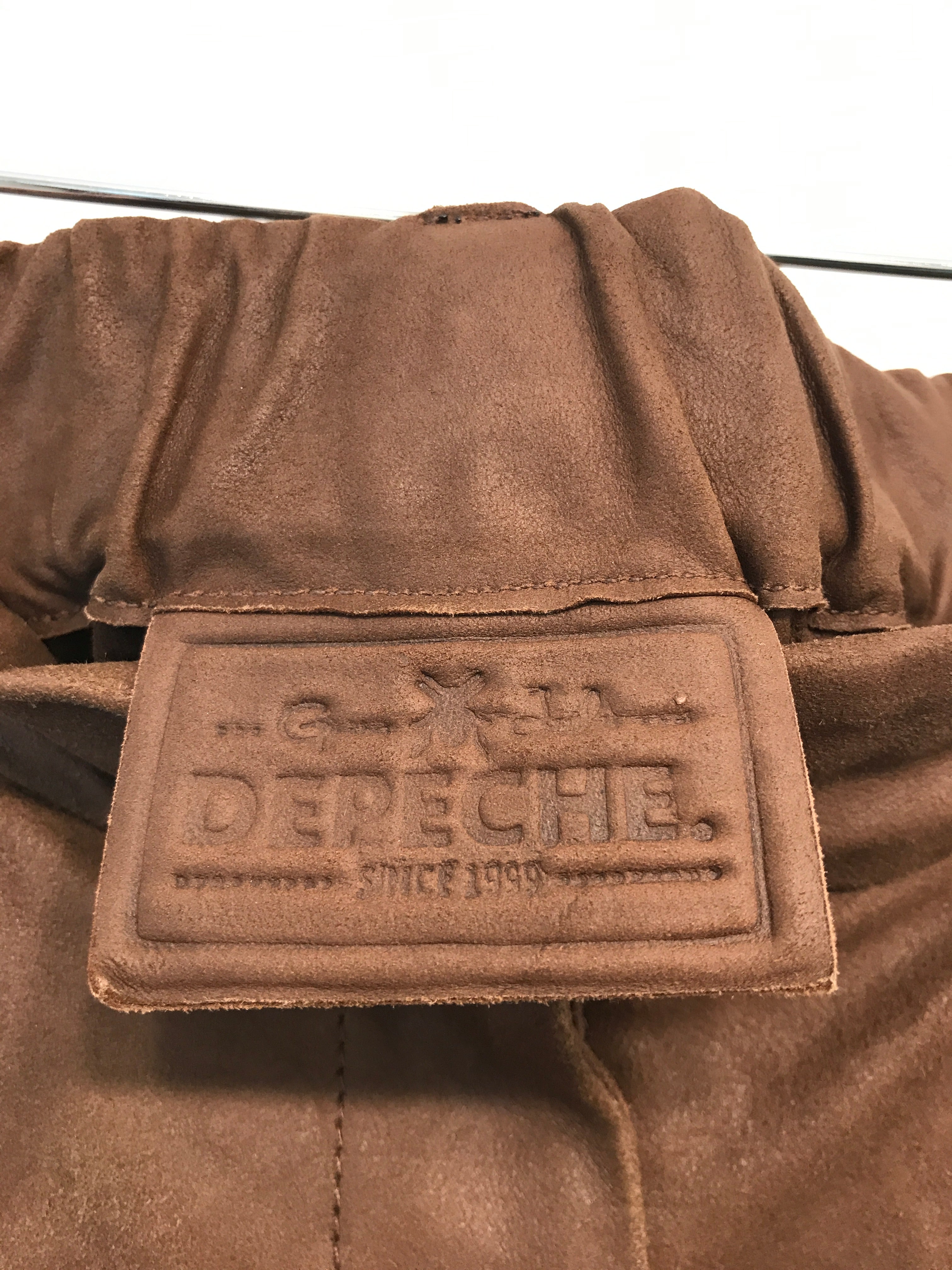 Depeche Bukser