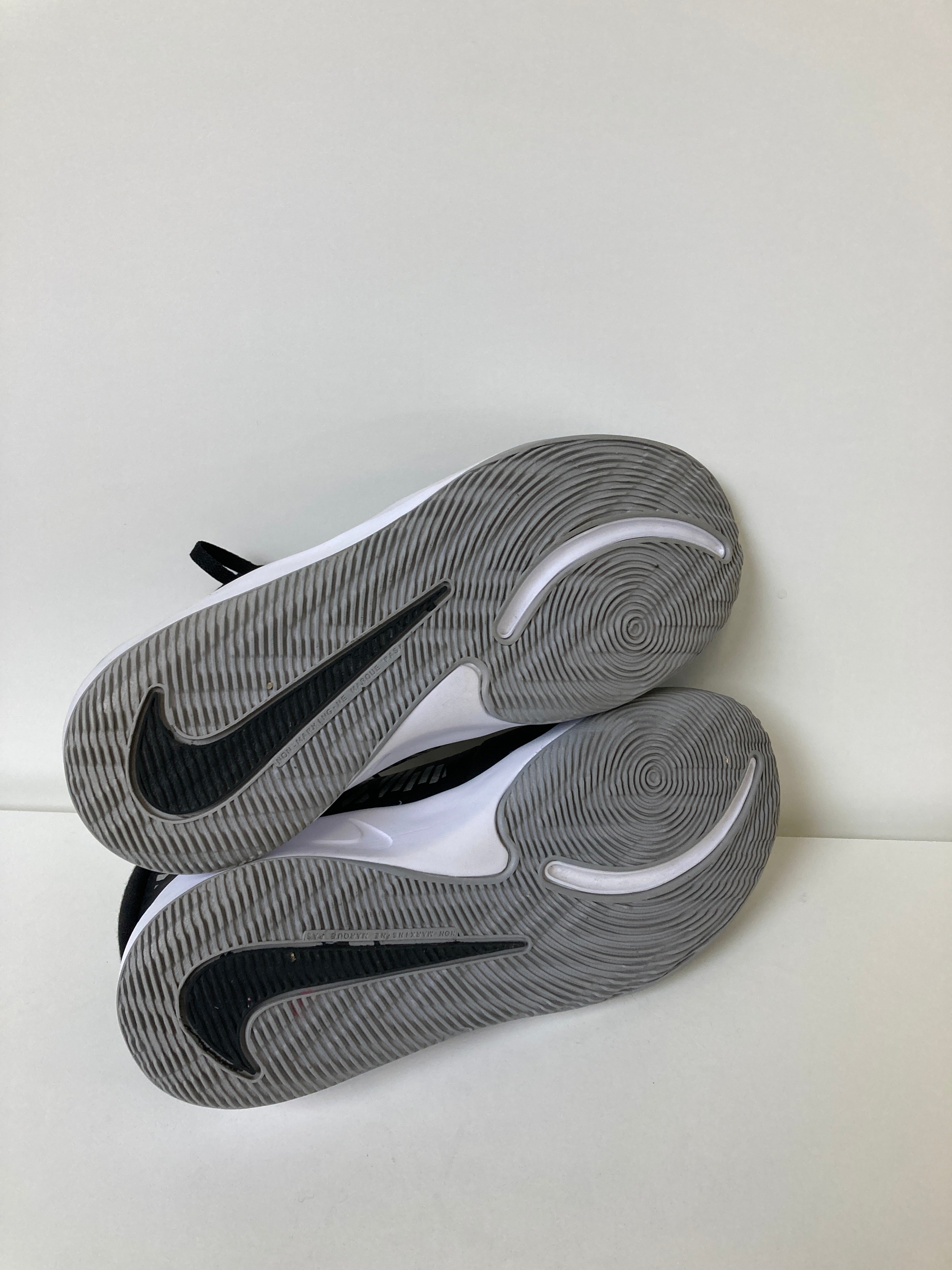 Nike Gummisko