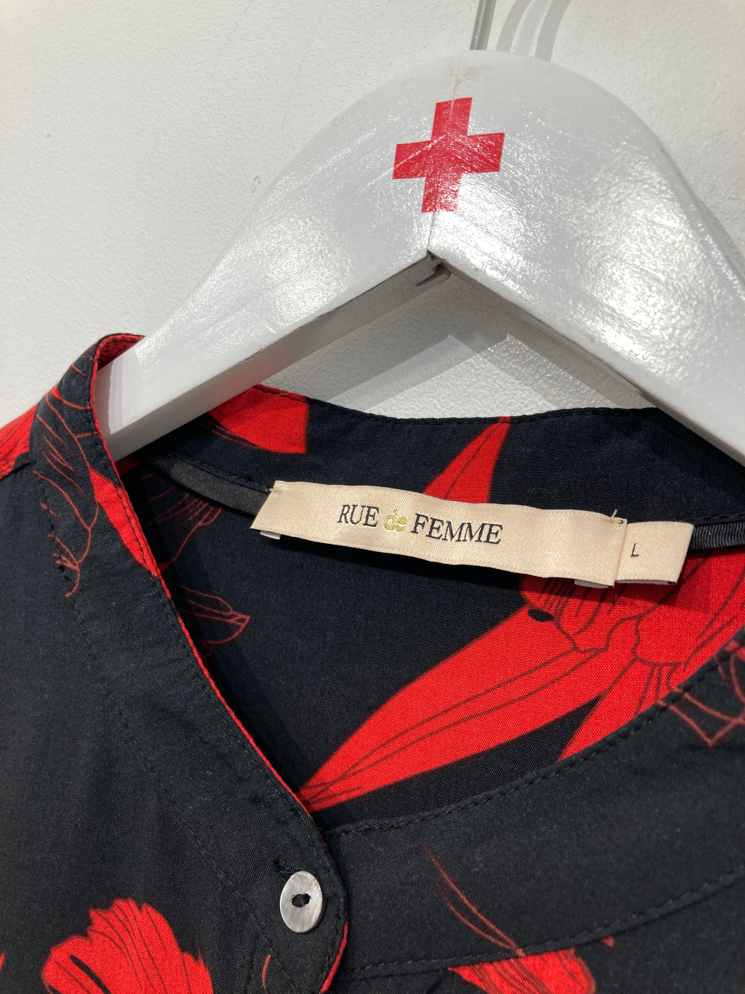 Rue de Femme, Bluse