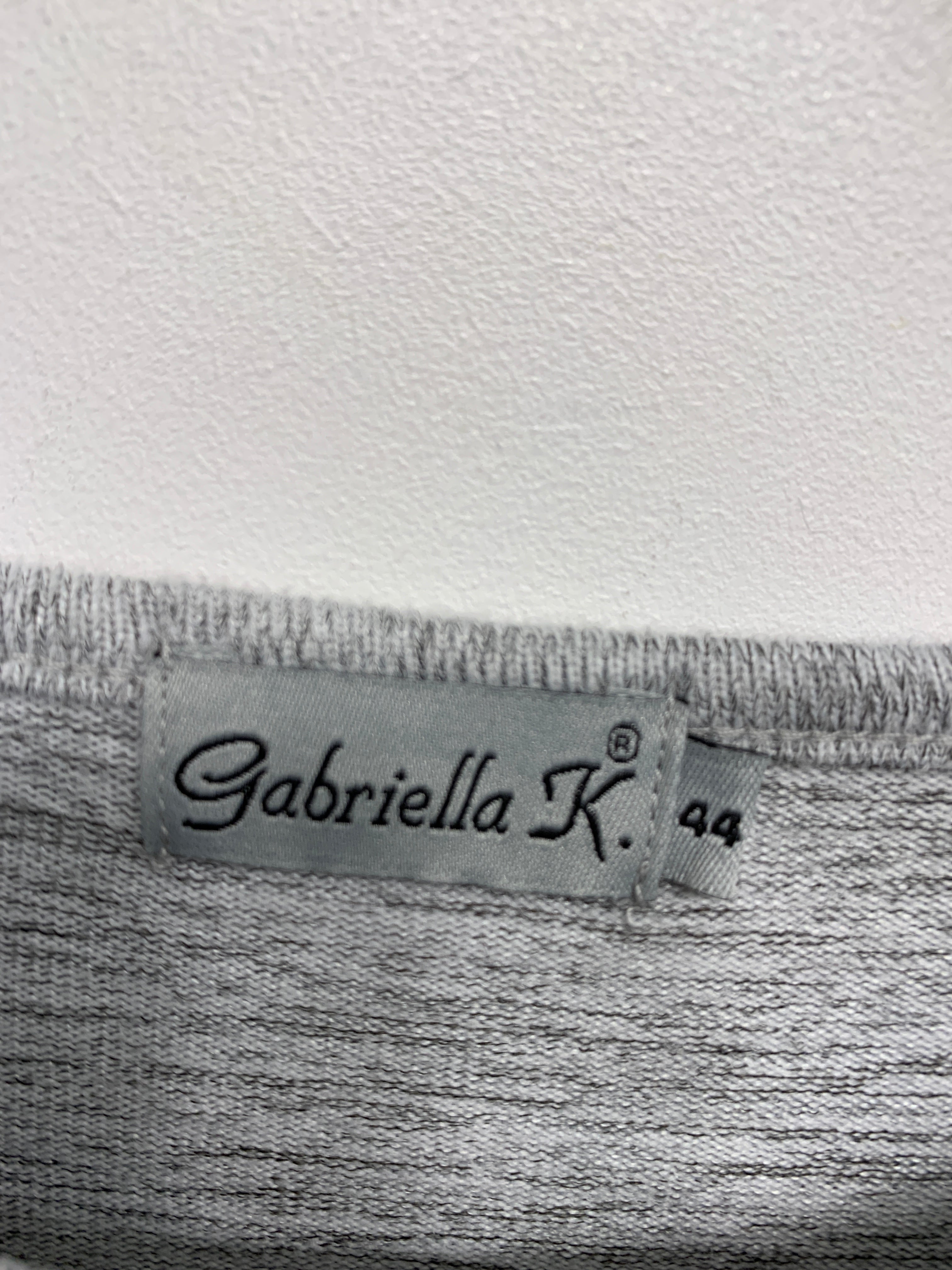 Gabriella K. Bluse