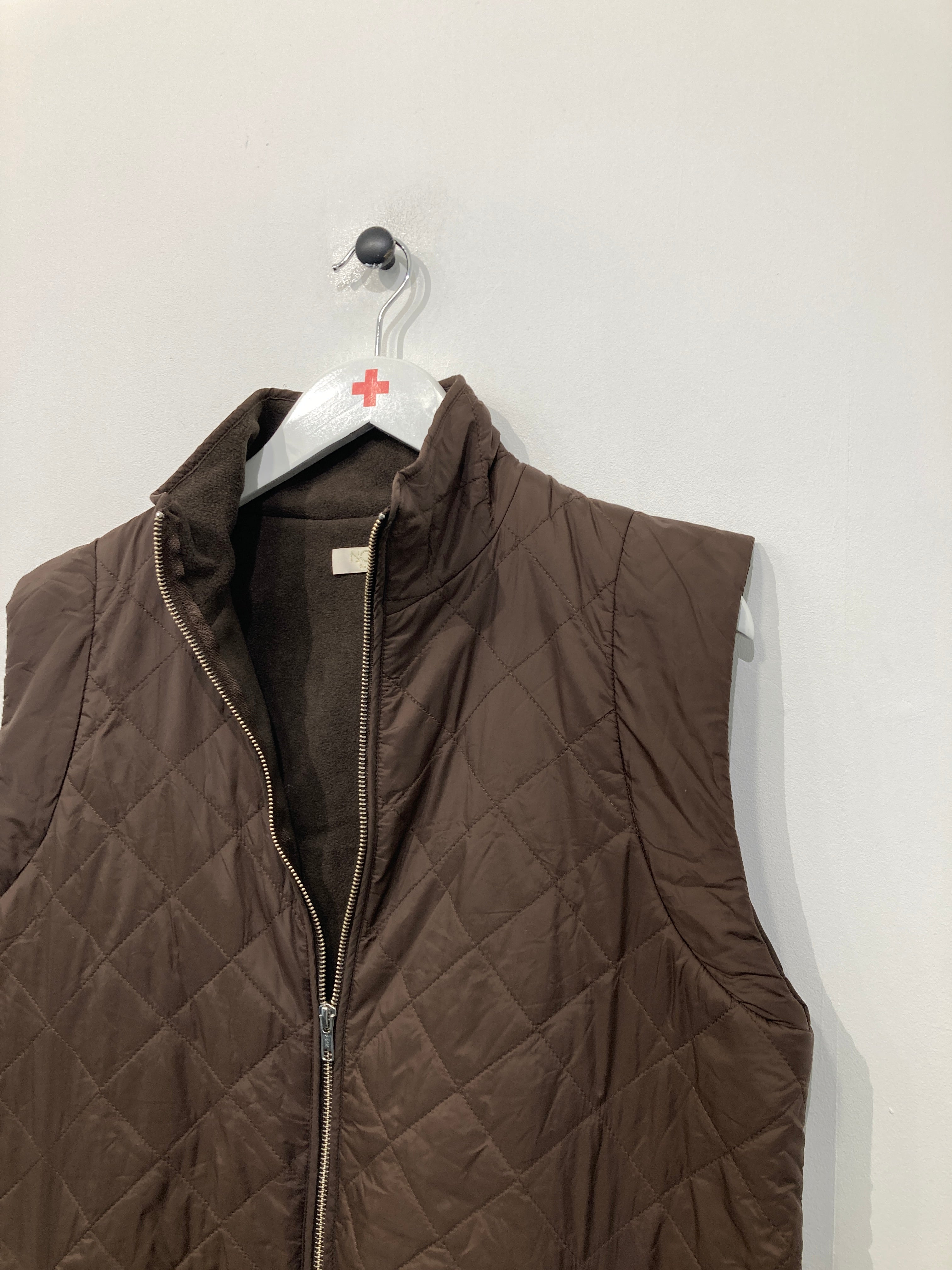 Notes Vest