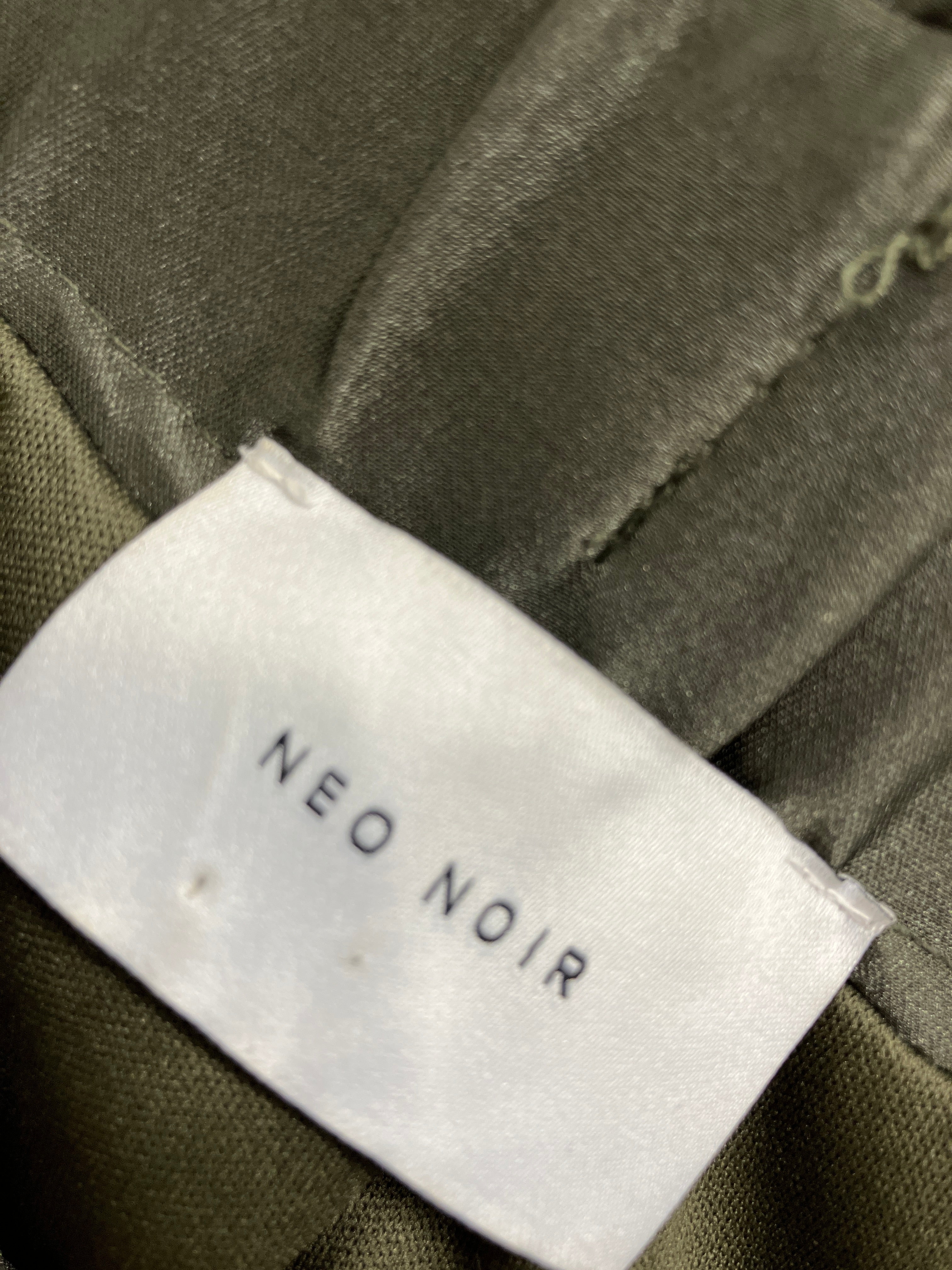 Neo Noir Nederdel