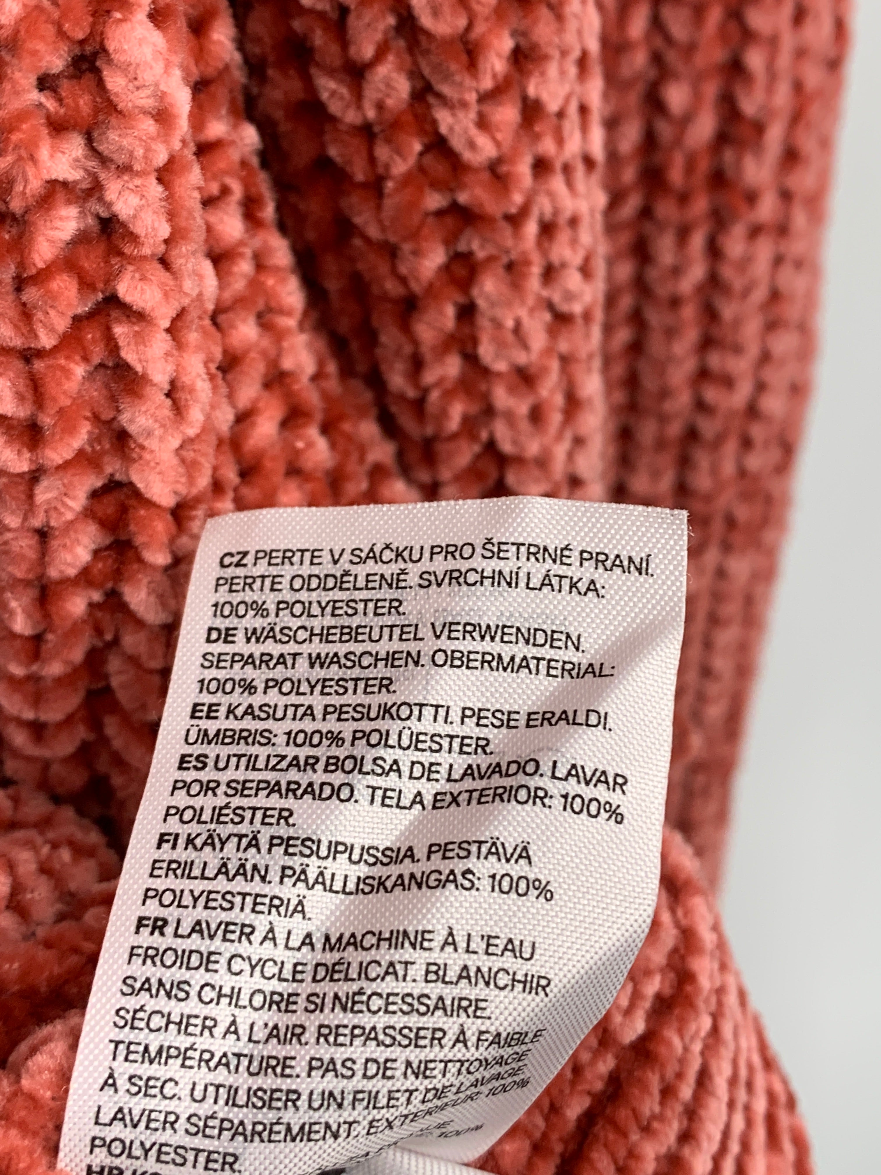 H&M Sweater