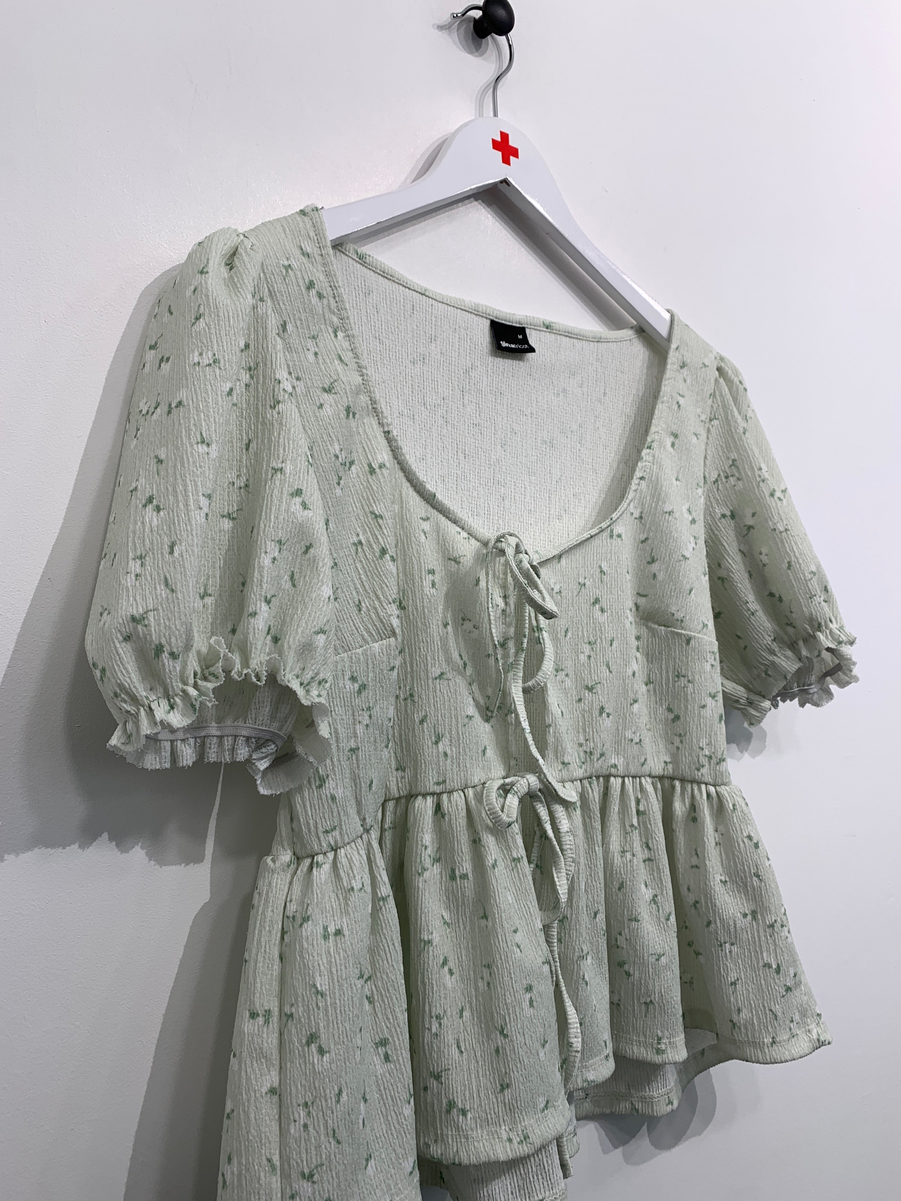 Ginatricot Bluse