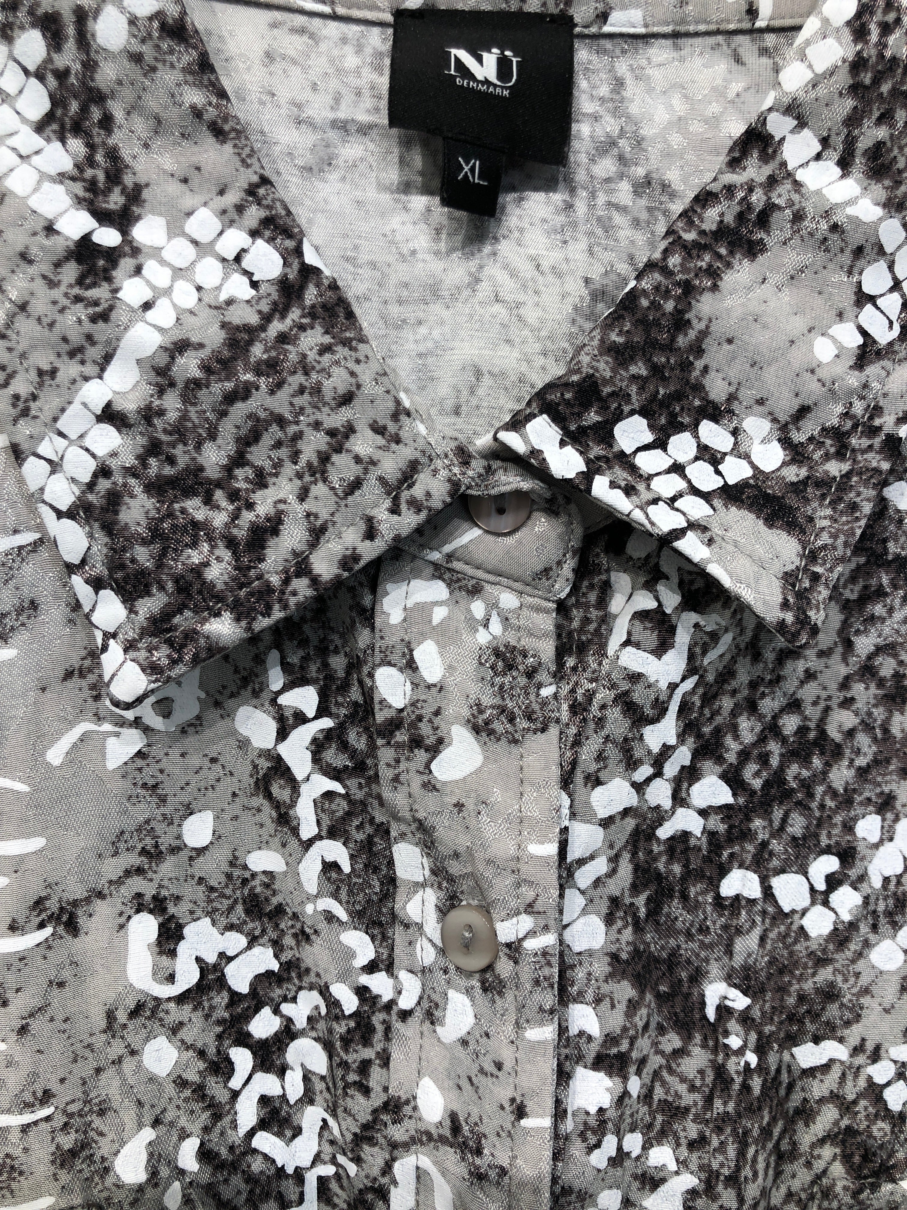 Nü Bluse