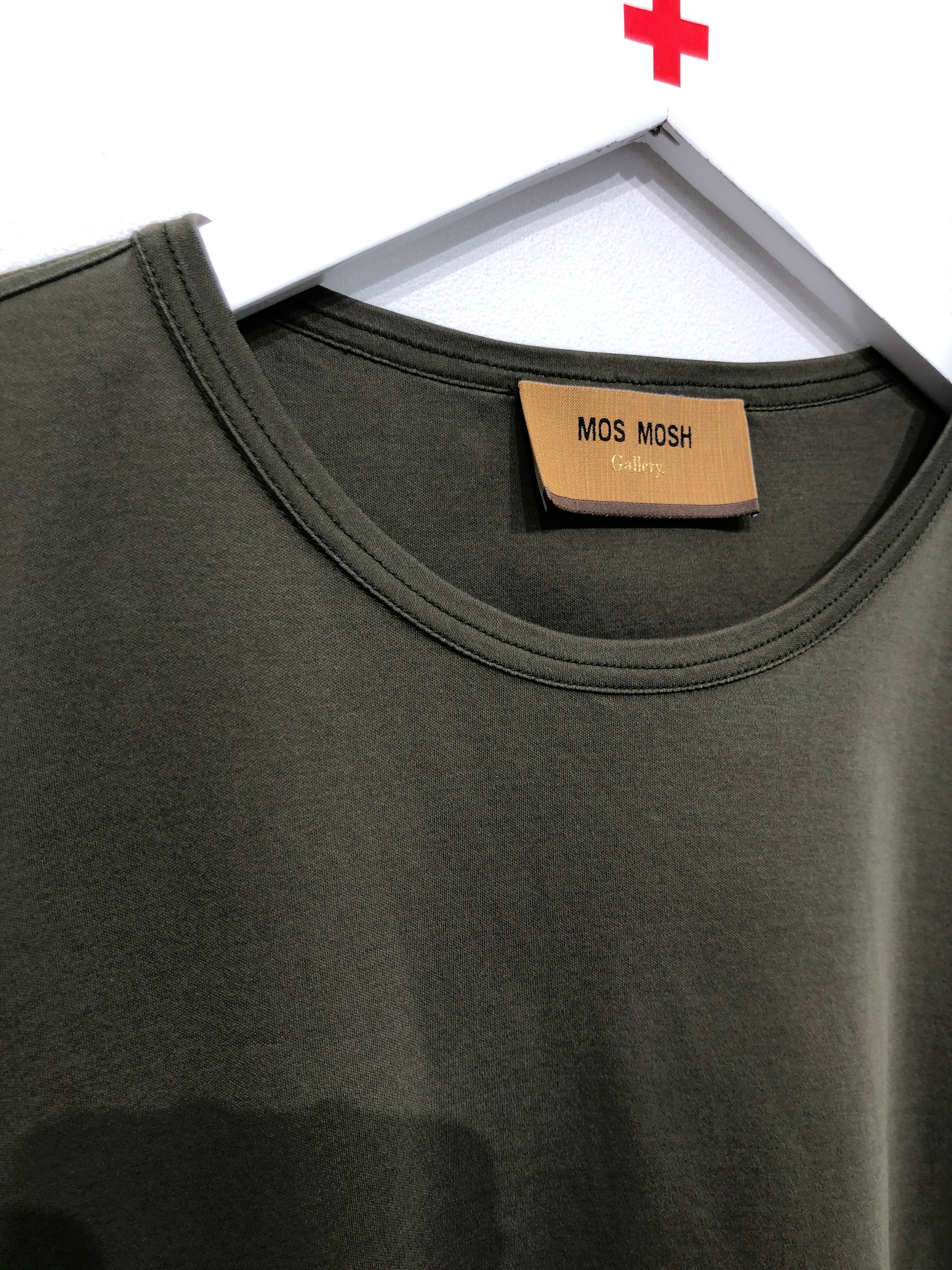 Mos Mosh Gallery T-shirt