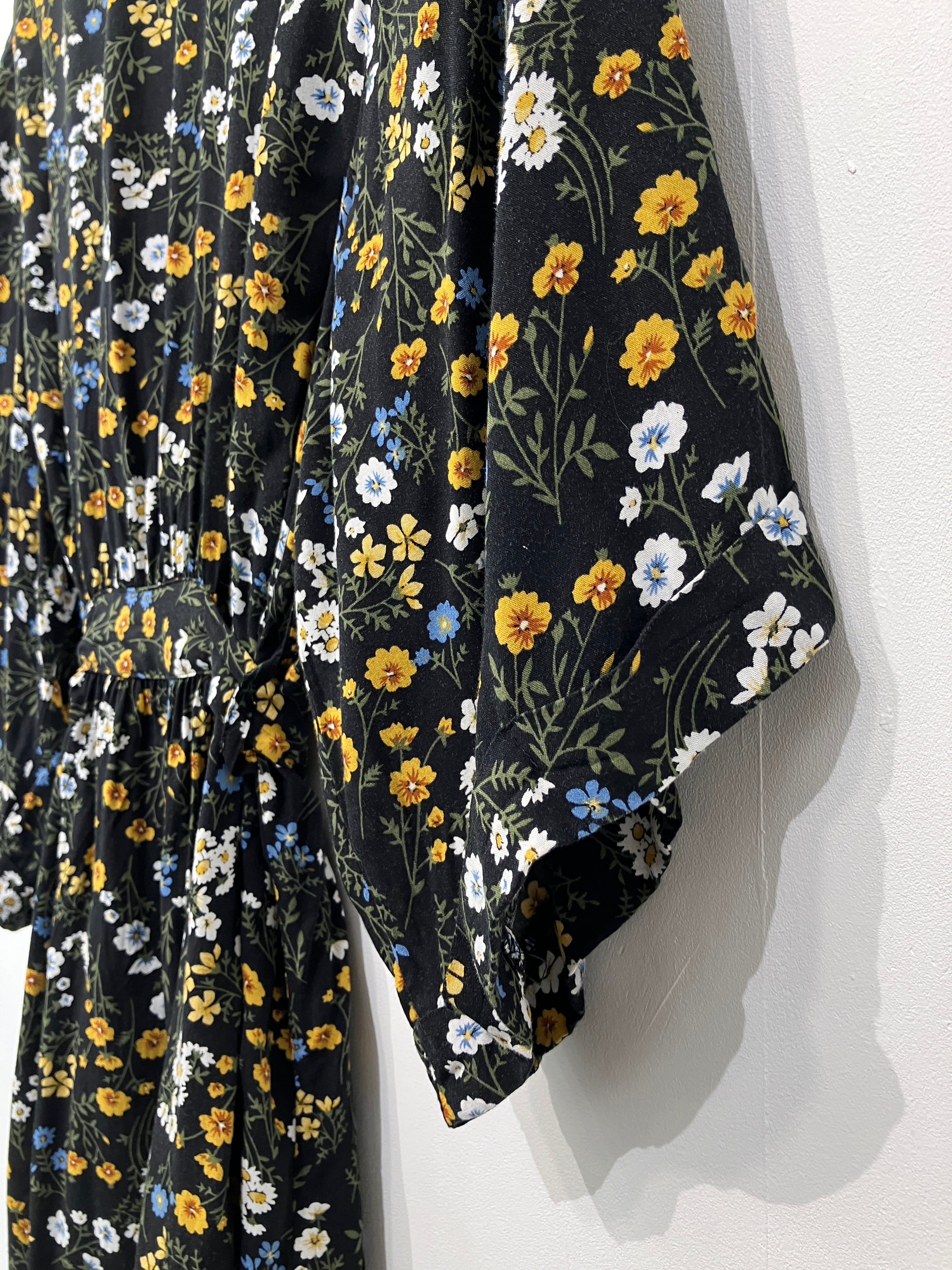 Moves Kimono