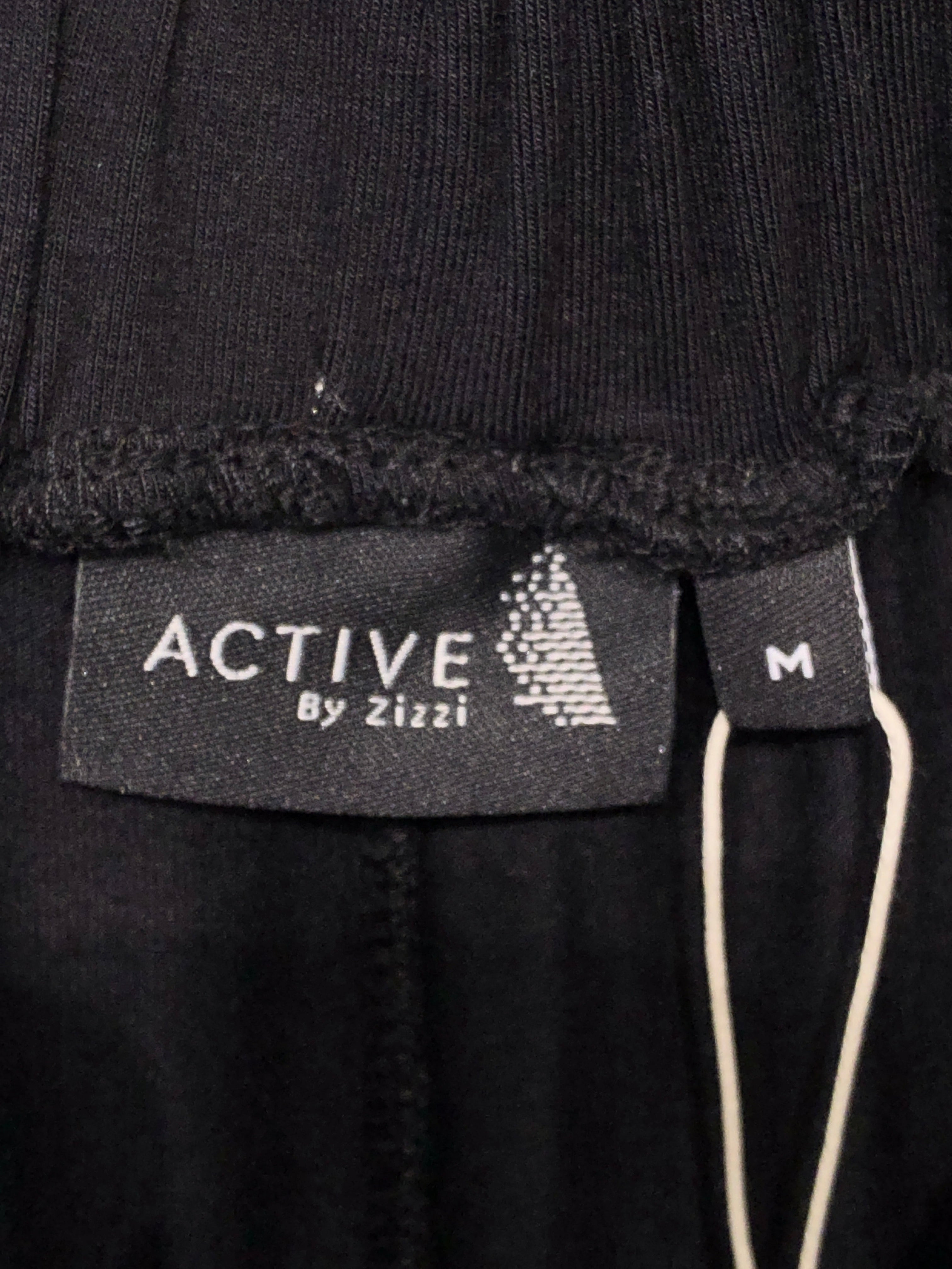 Active By Zizzi Bukser