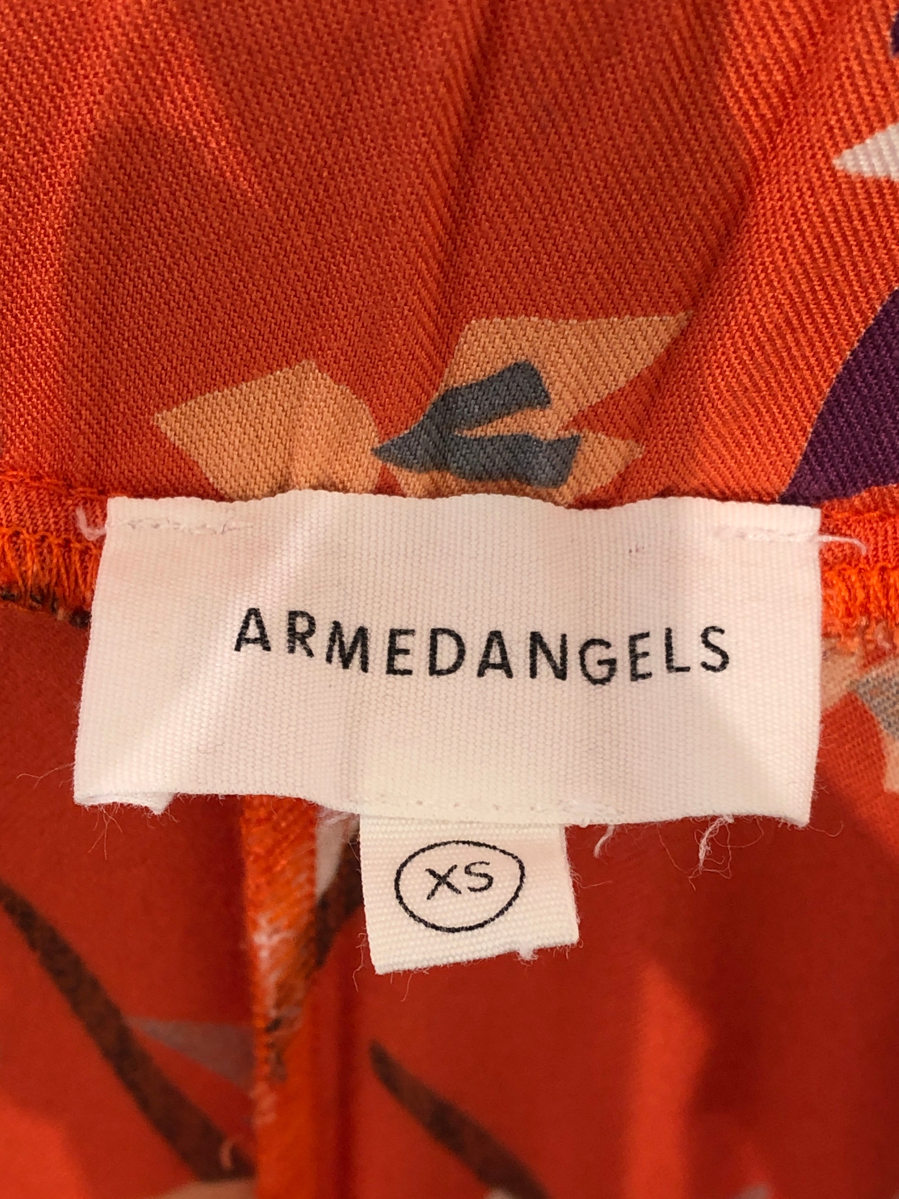 ArmedAngdels Nederdel