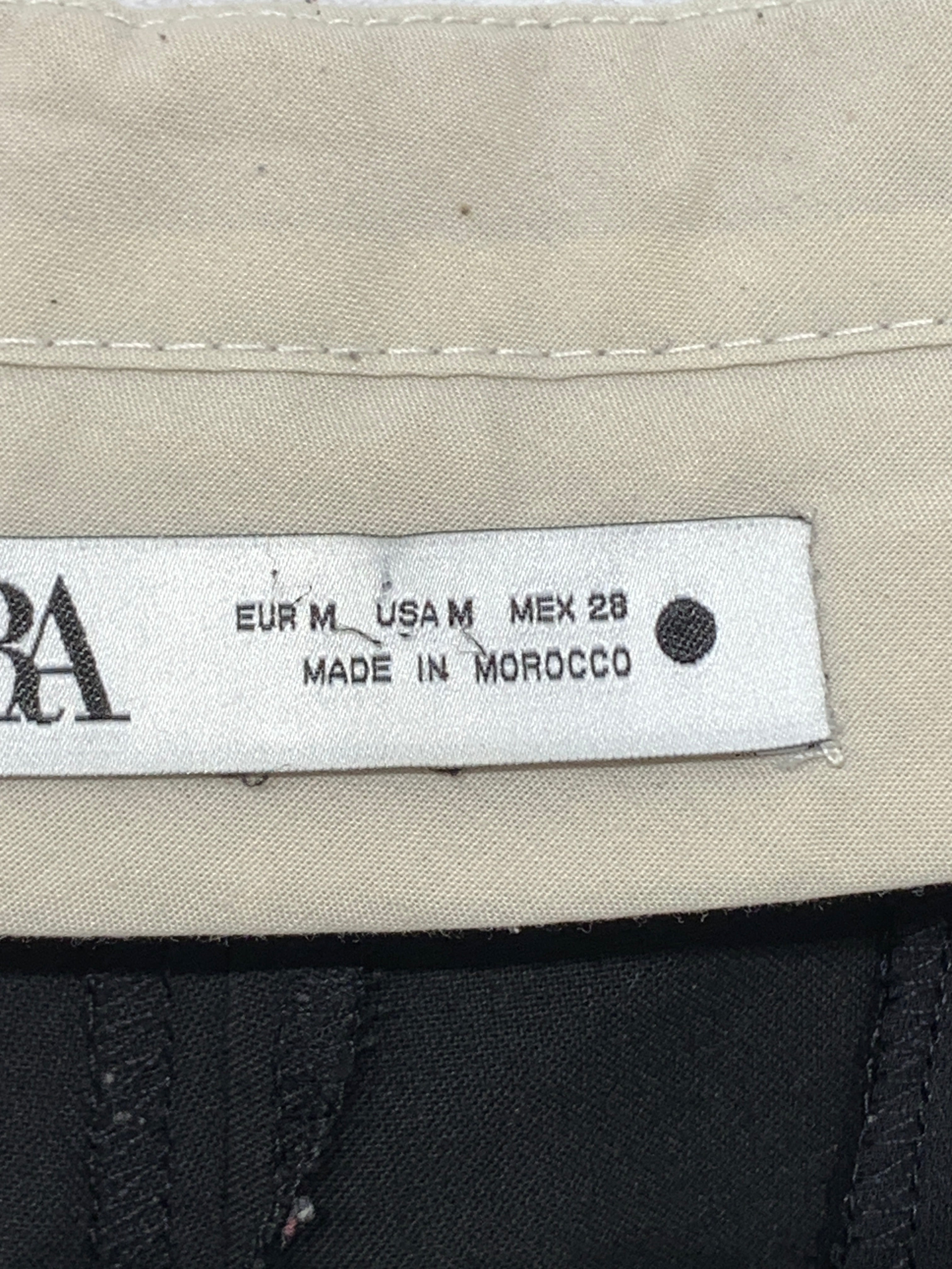 Zara Bukser