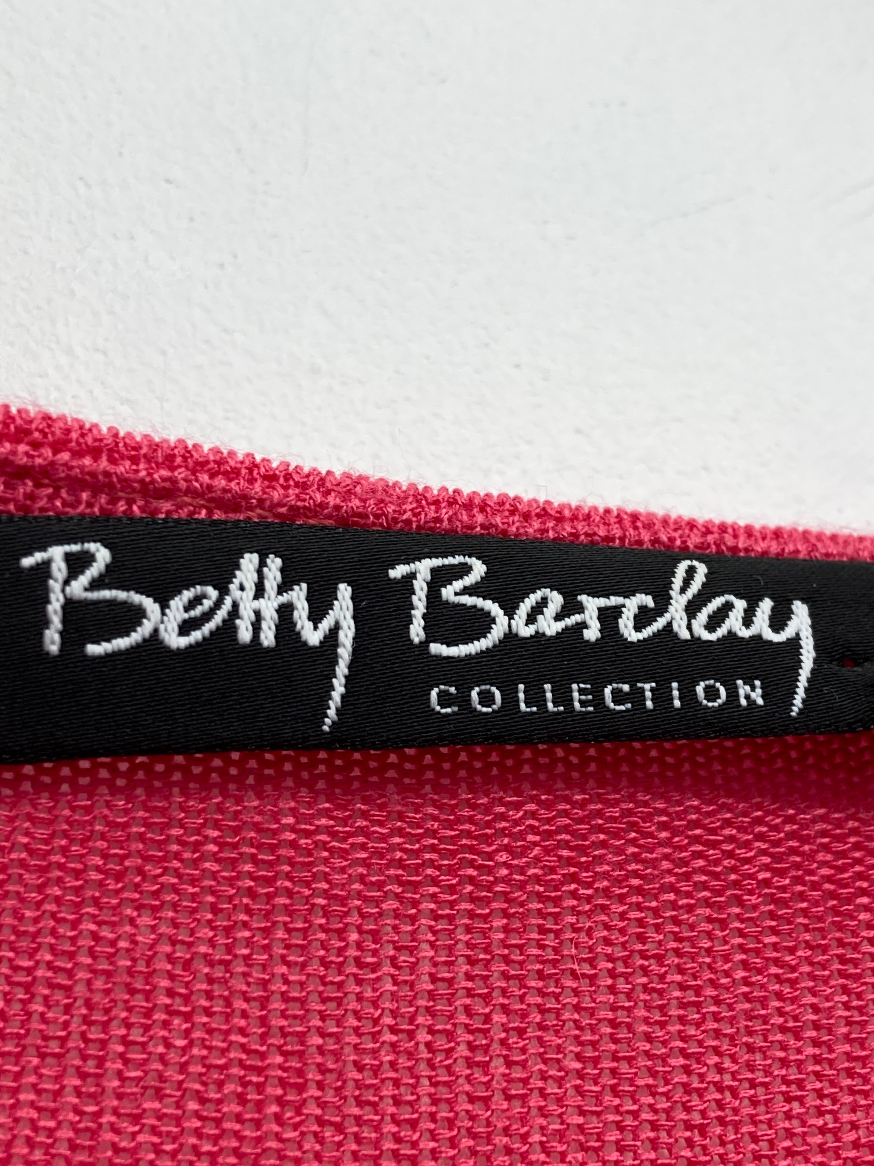 Betty Barclay Kjole
