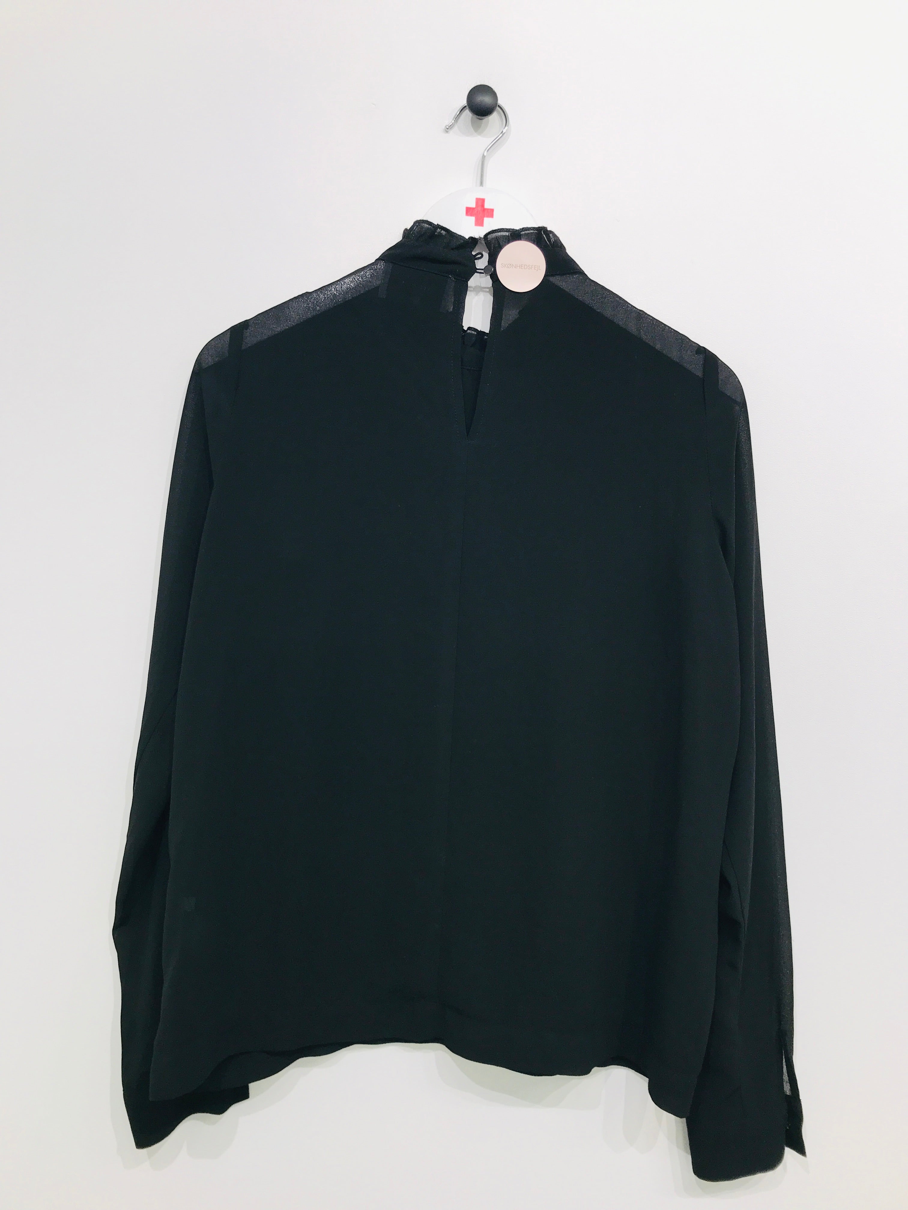 Neo Noir Bluse