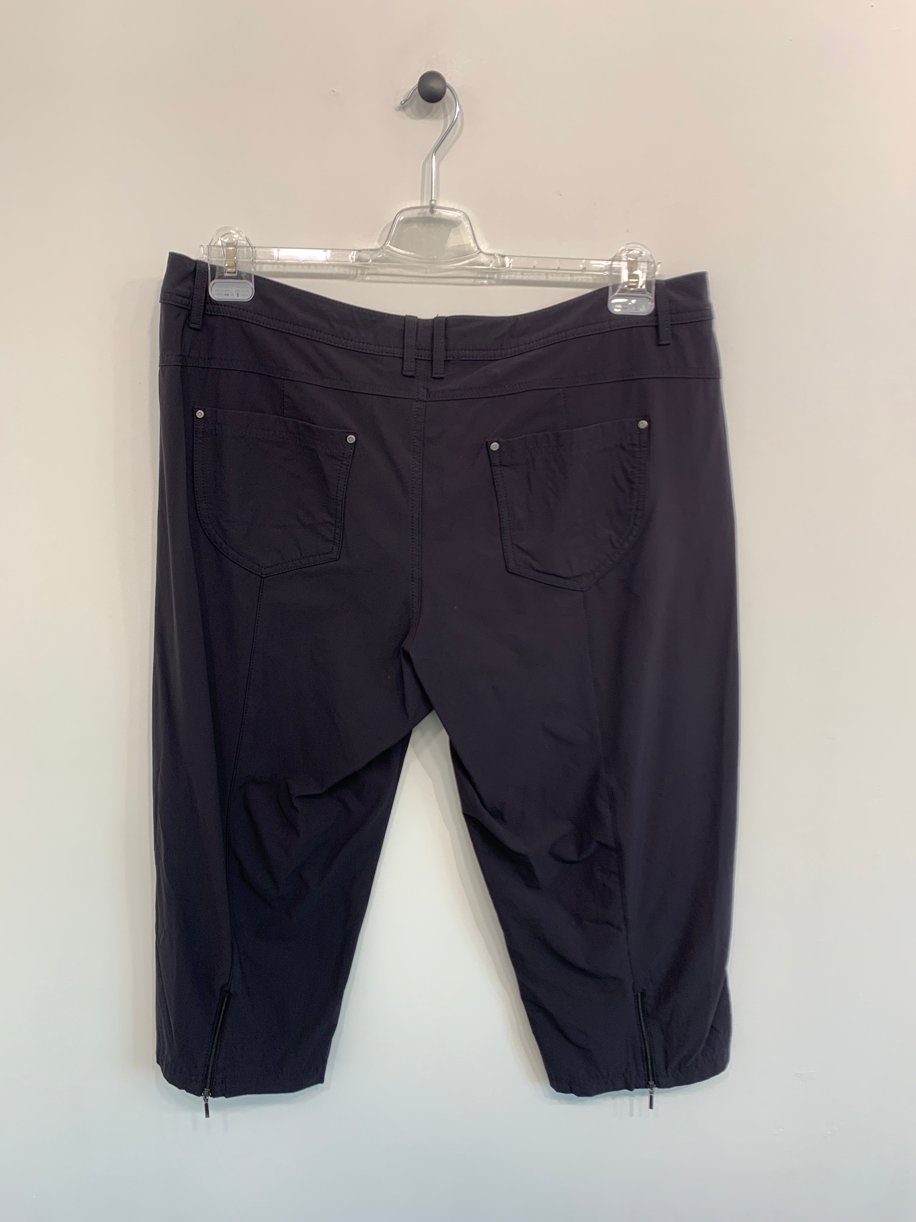 C.Ro Shorts