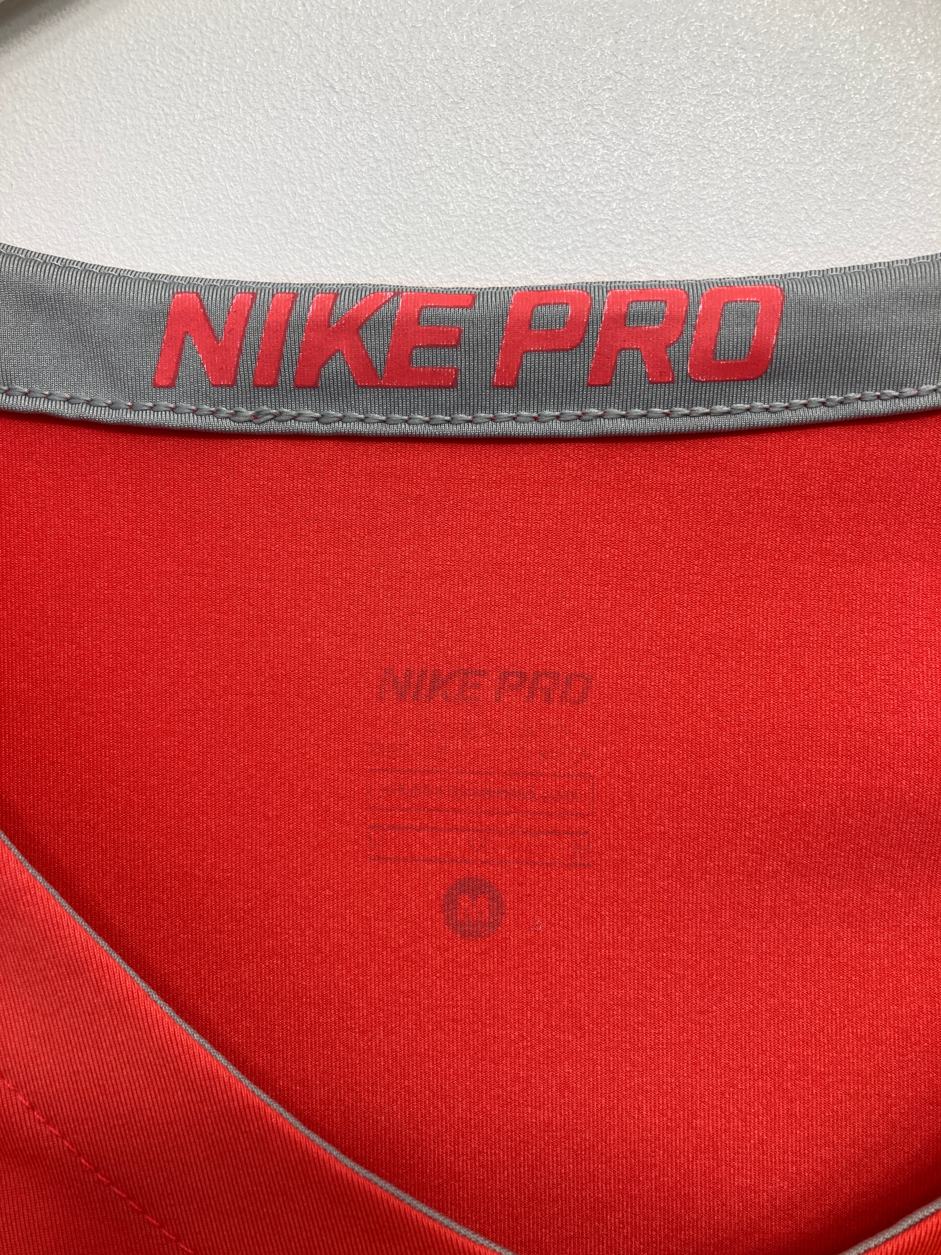 Nike Pro T-shirt