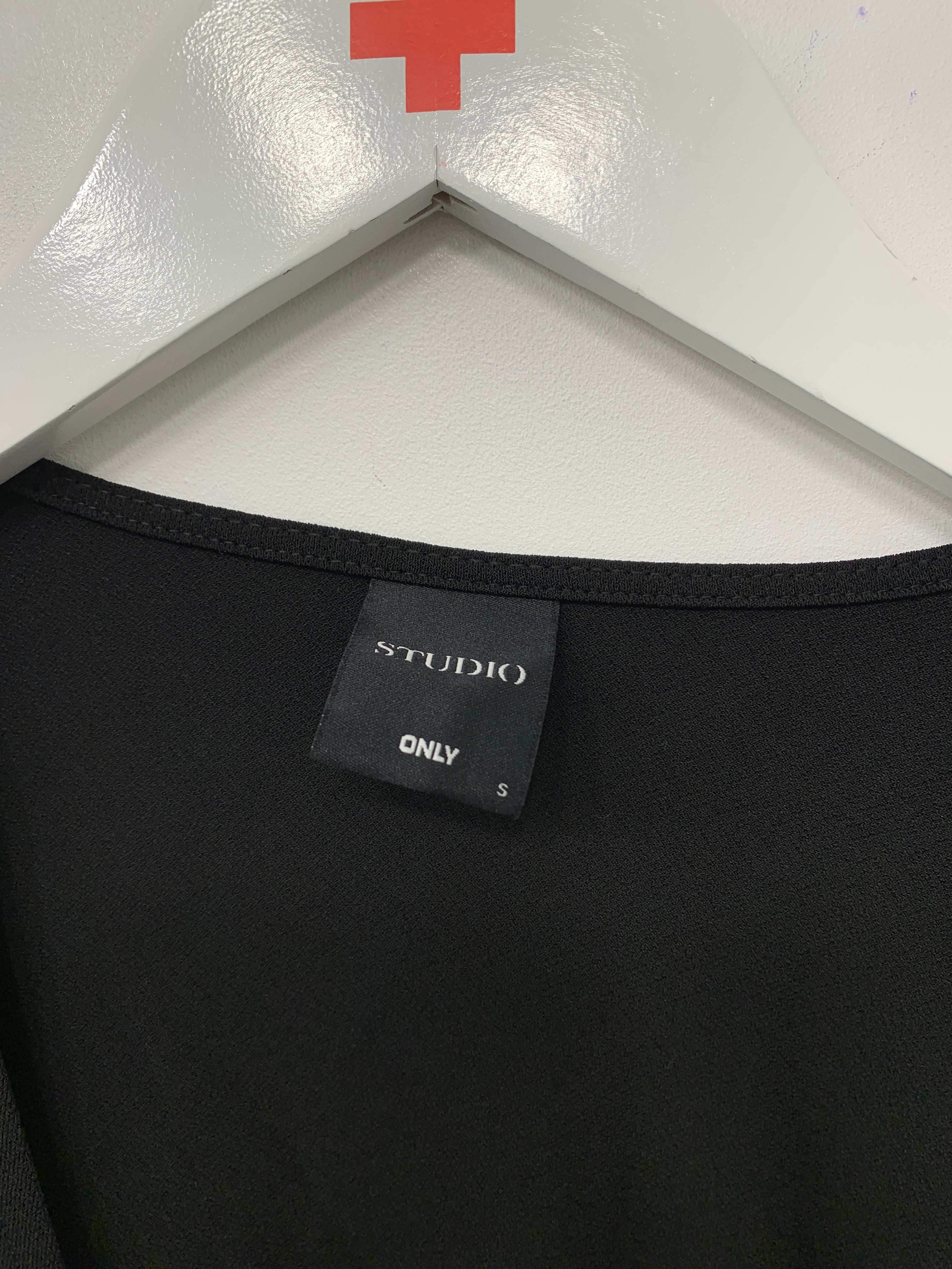 Only Studio Bluse