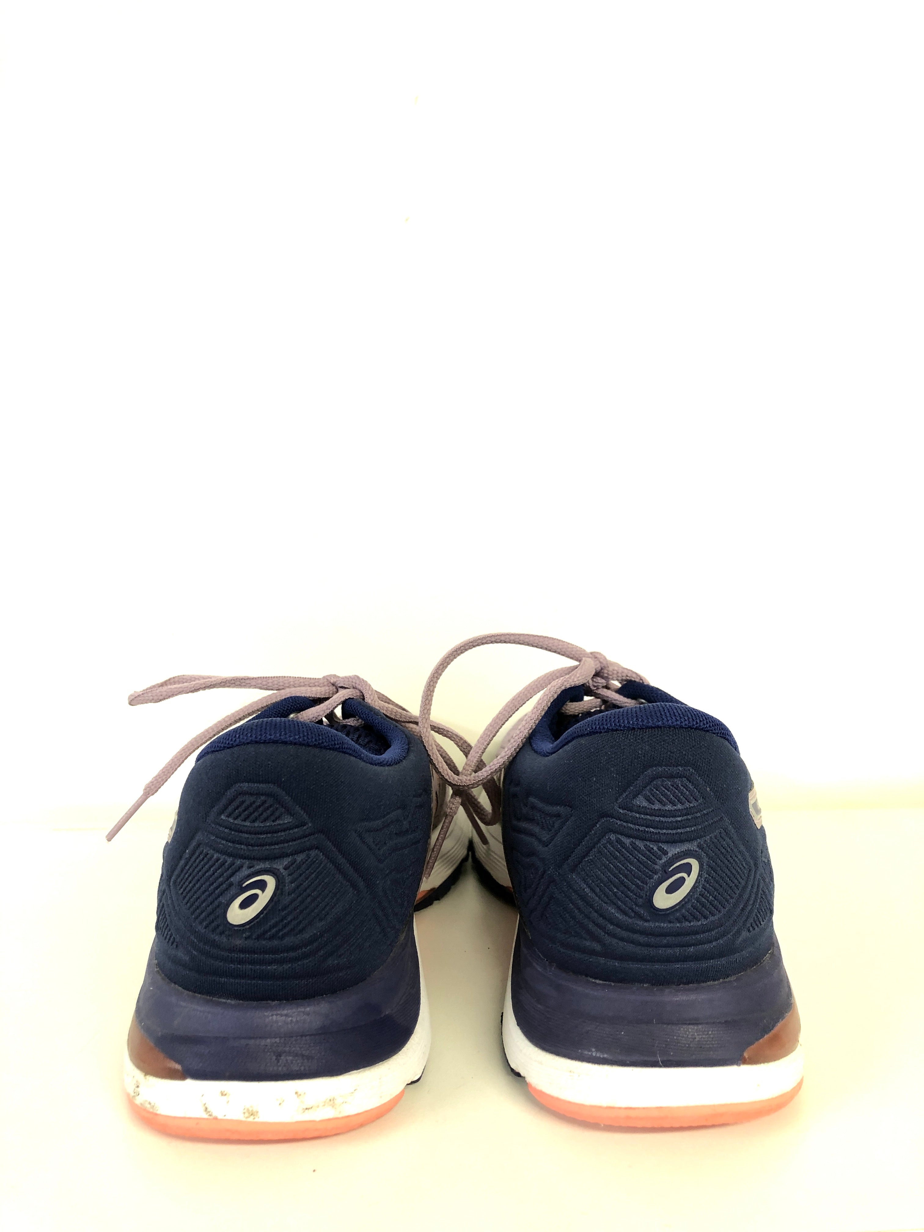 Asics Sko