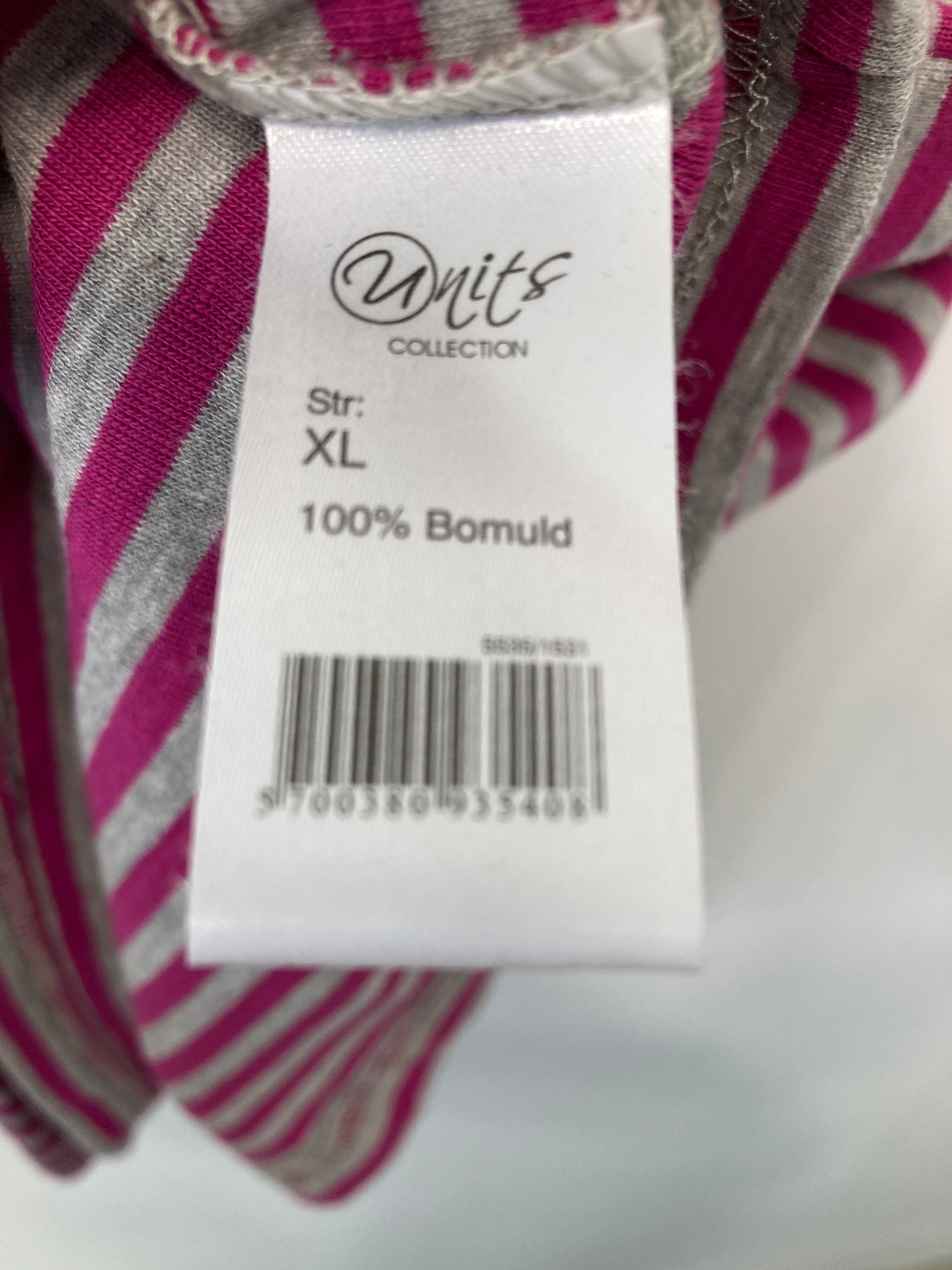 Units T-shirt