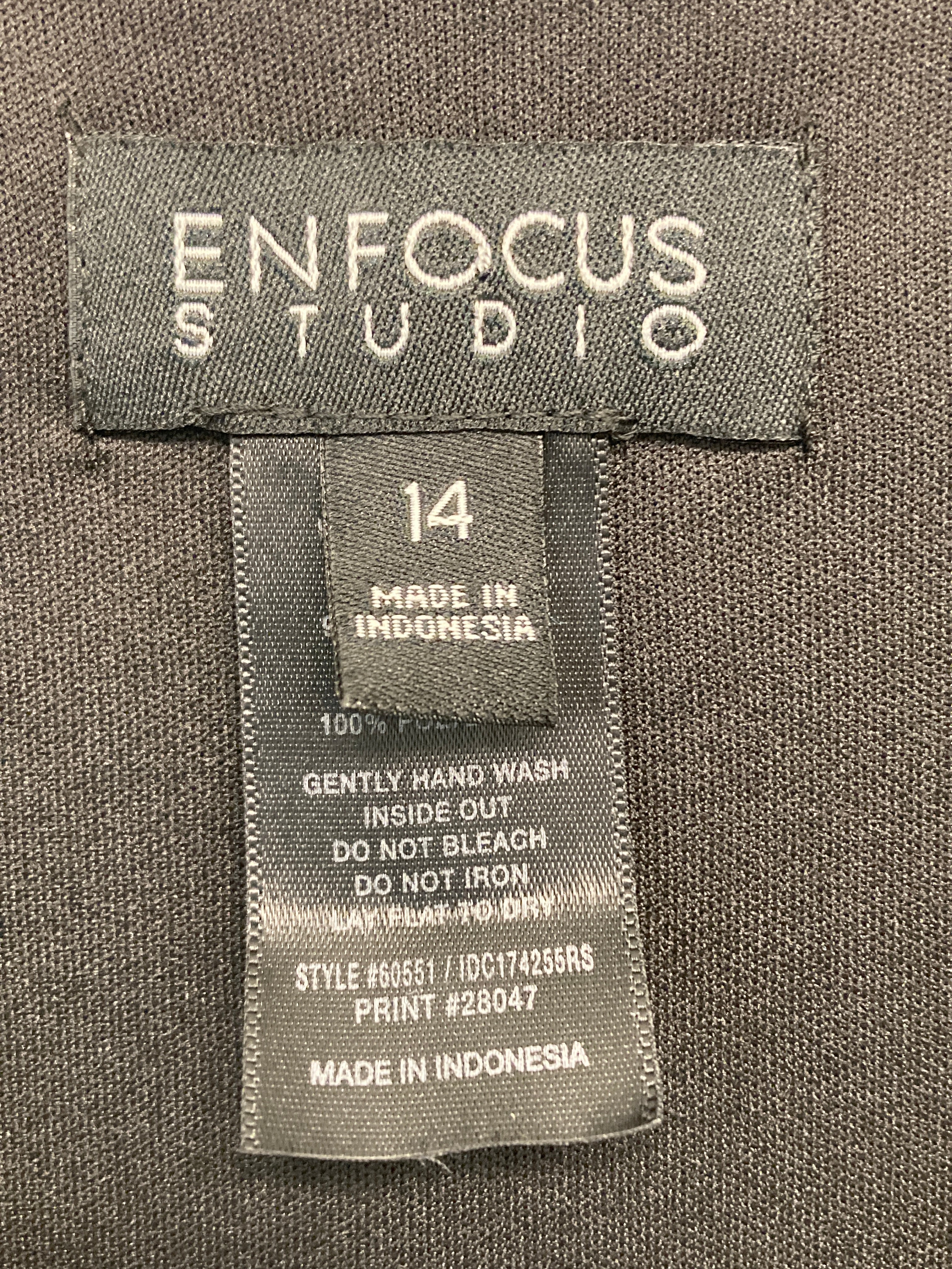 Enfocus Studio Kjole