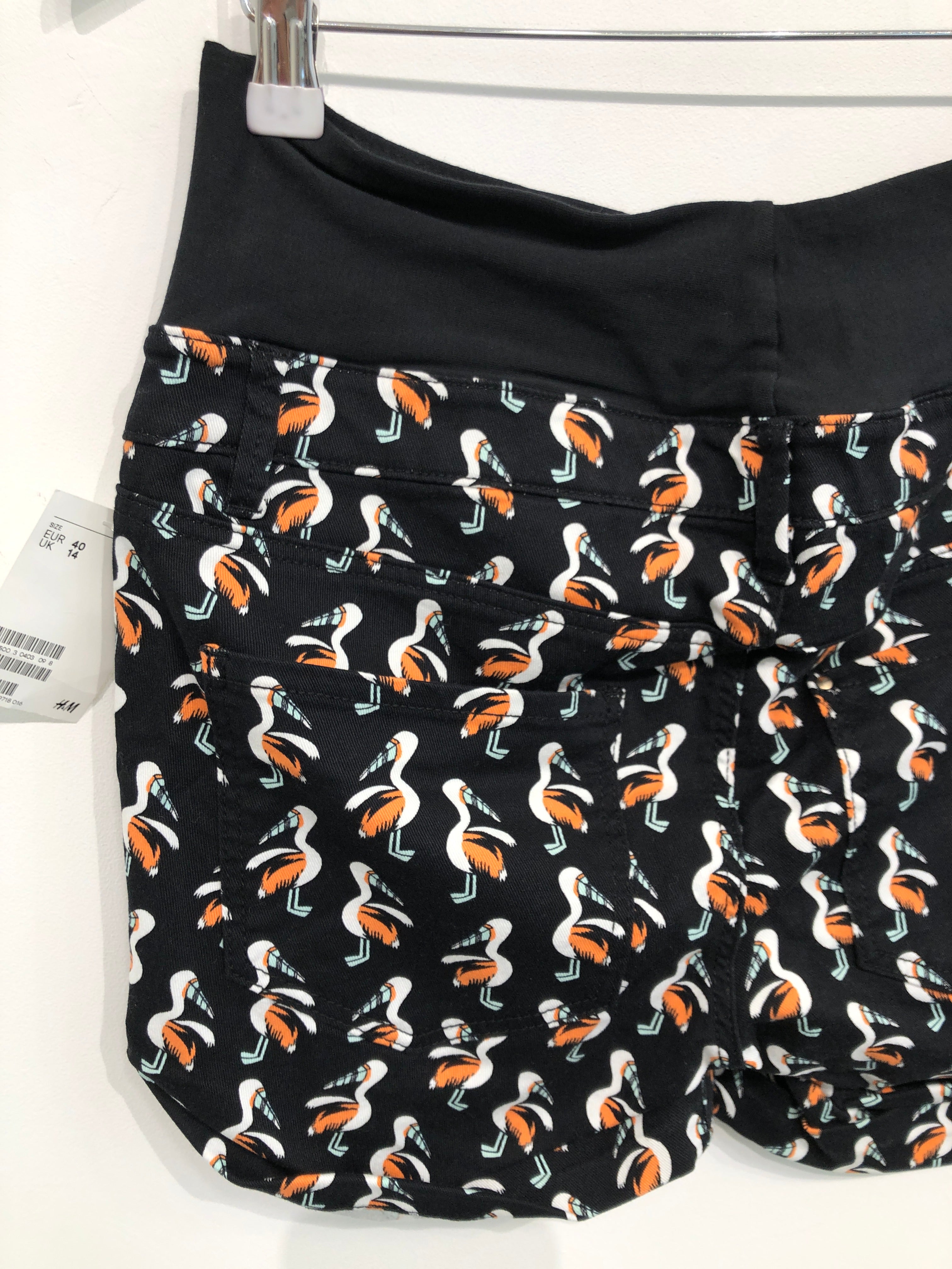 H&M Mama Shorts