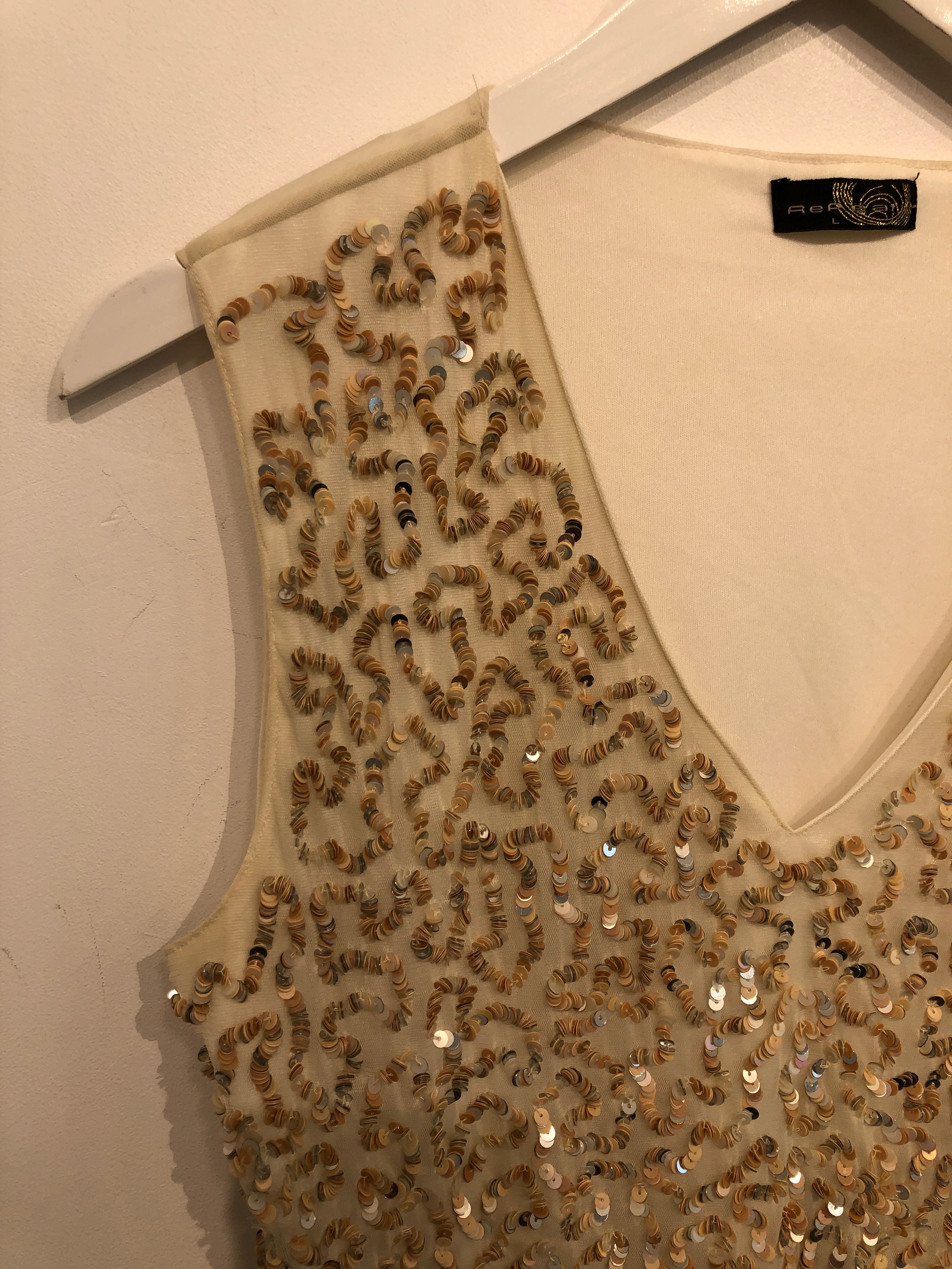 Repeat Top