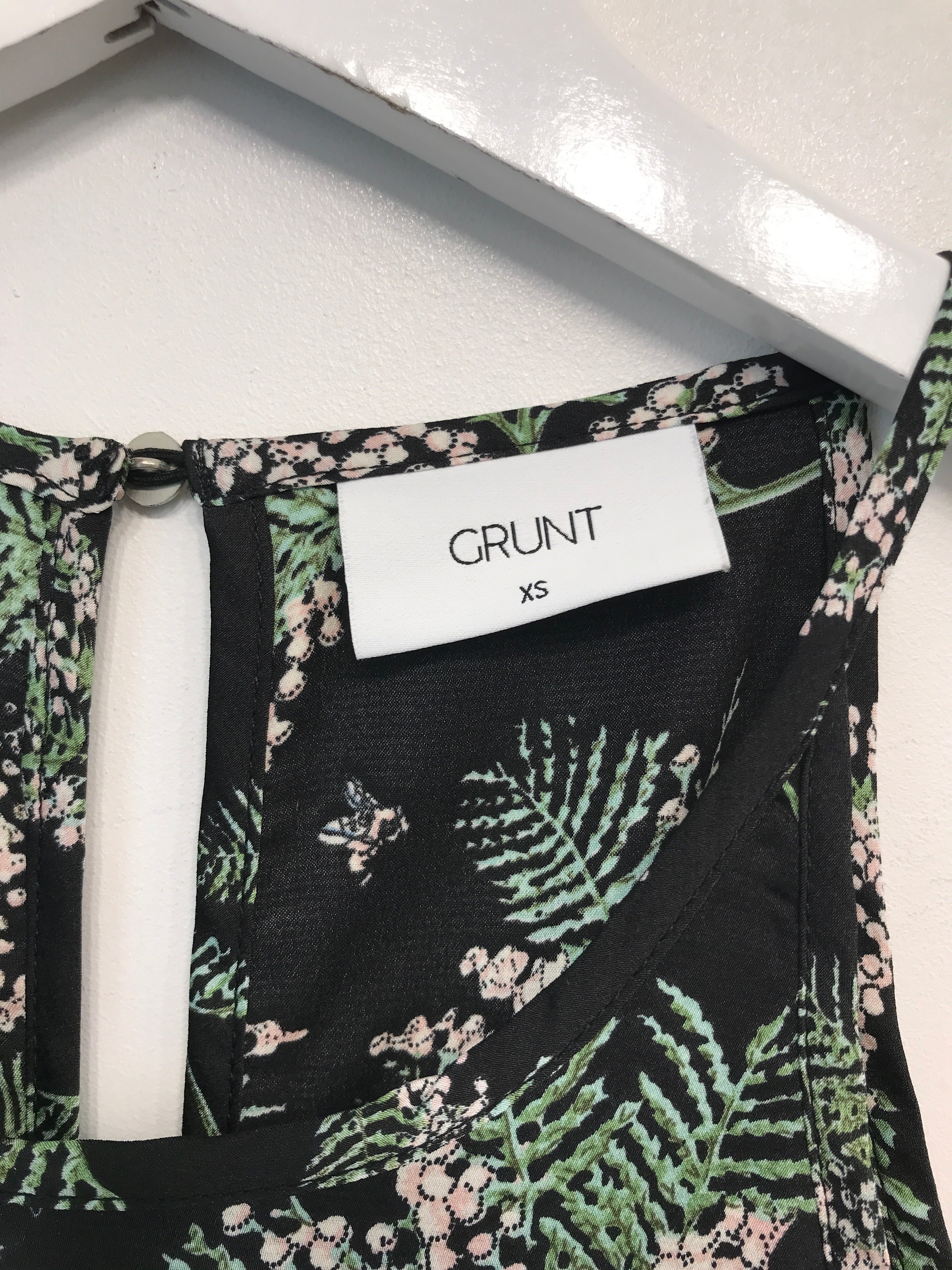 Grunt Buksedragt