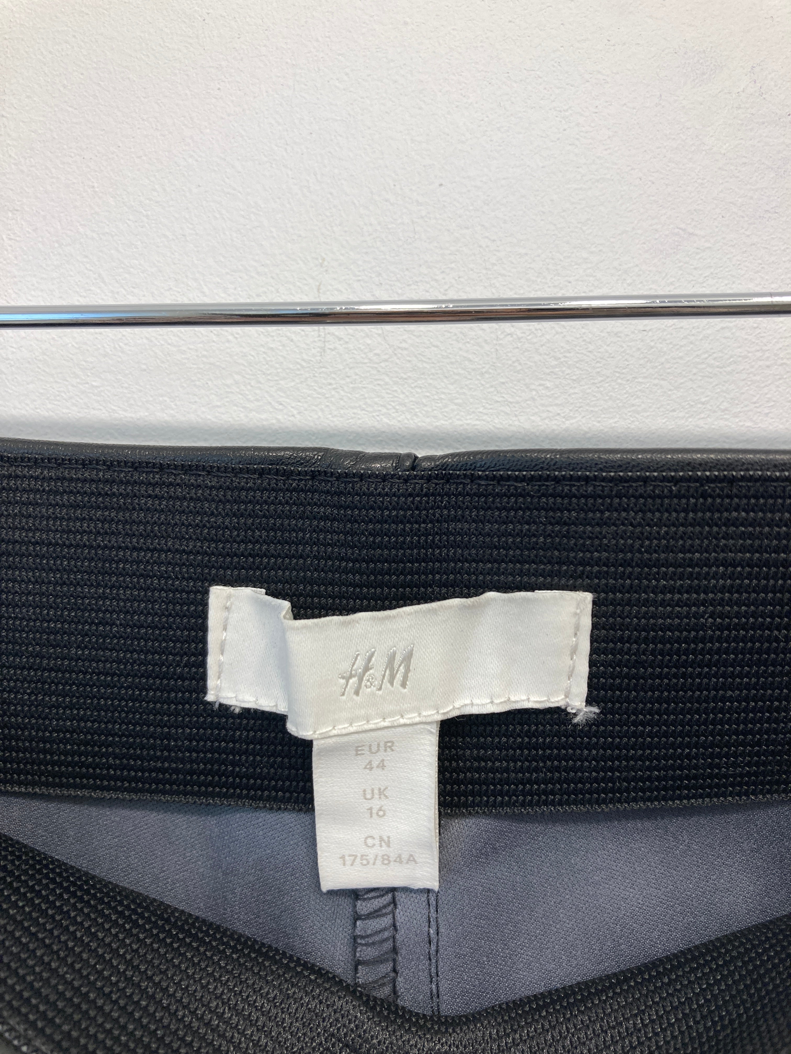 H&M Bukser