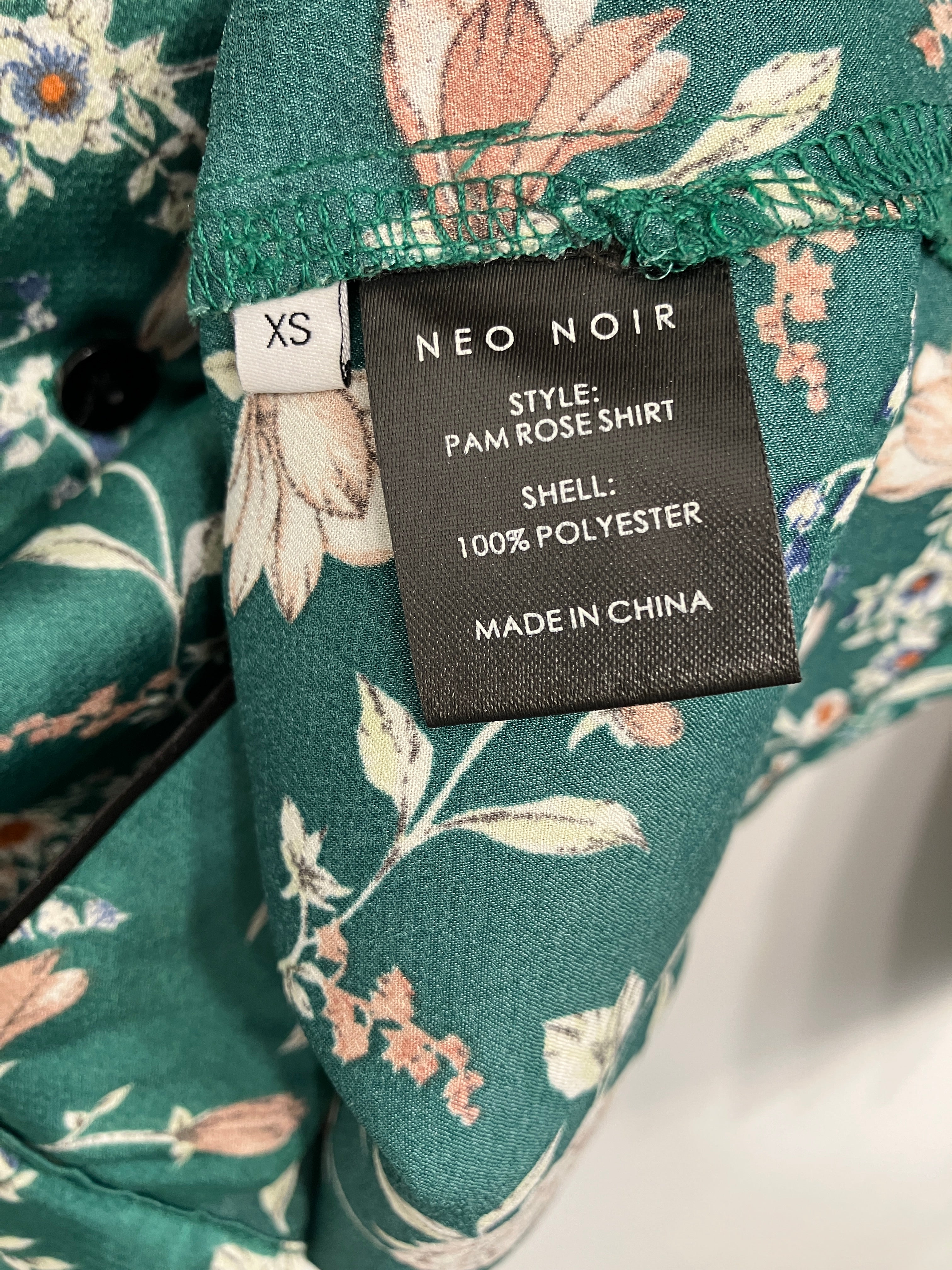 Neo Noir SKjorte