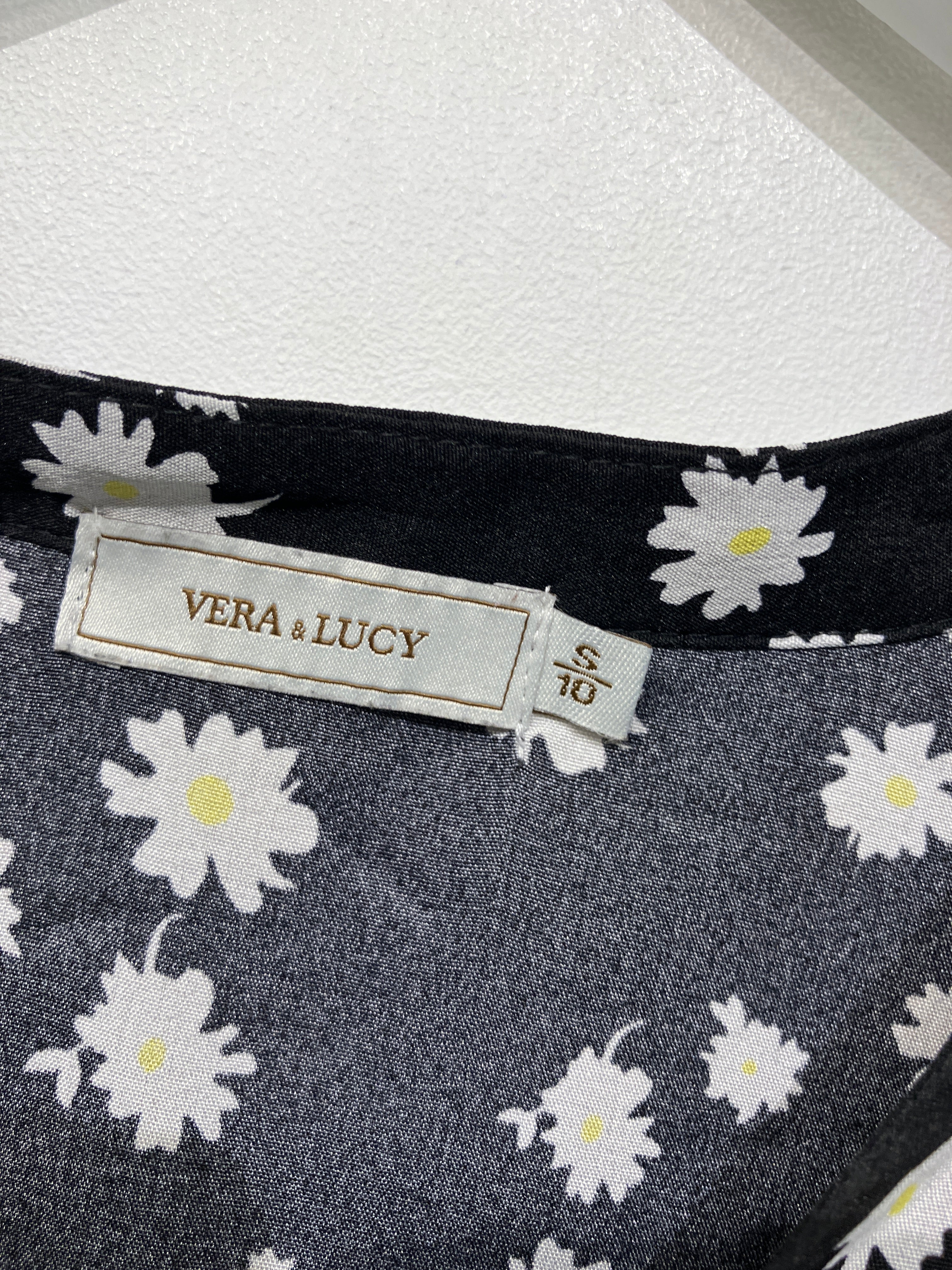 Vera & Lucy Kjole