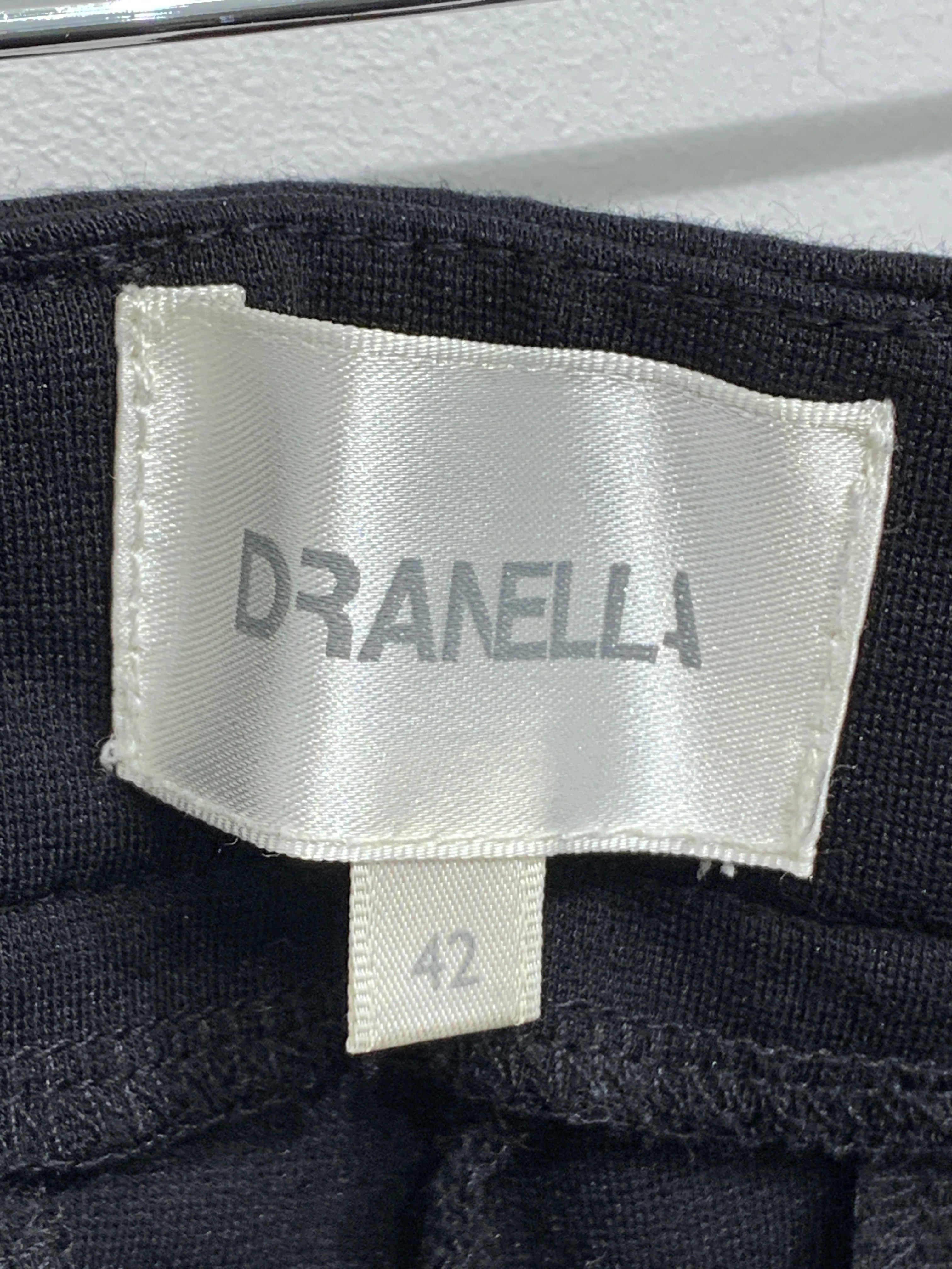 Dranella Bukser