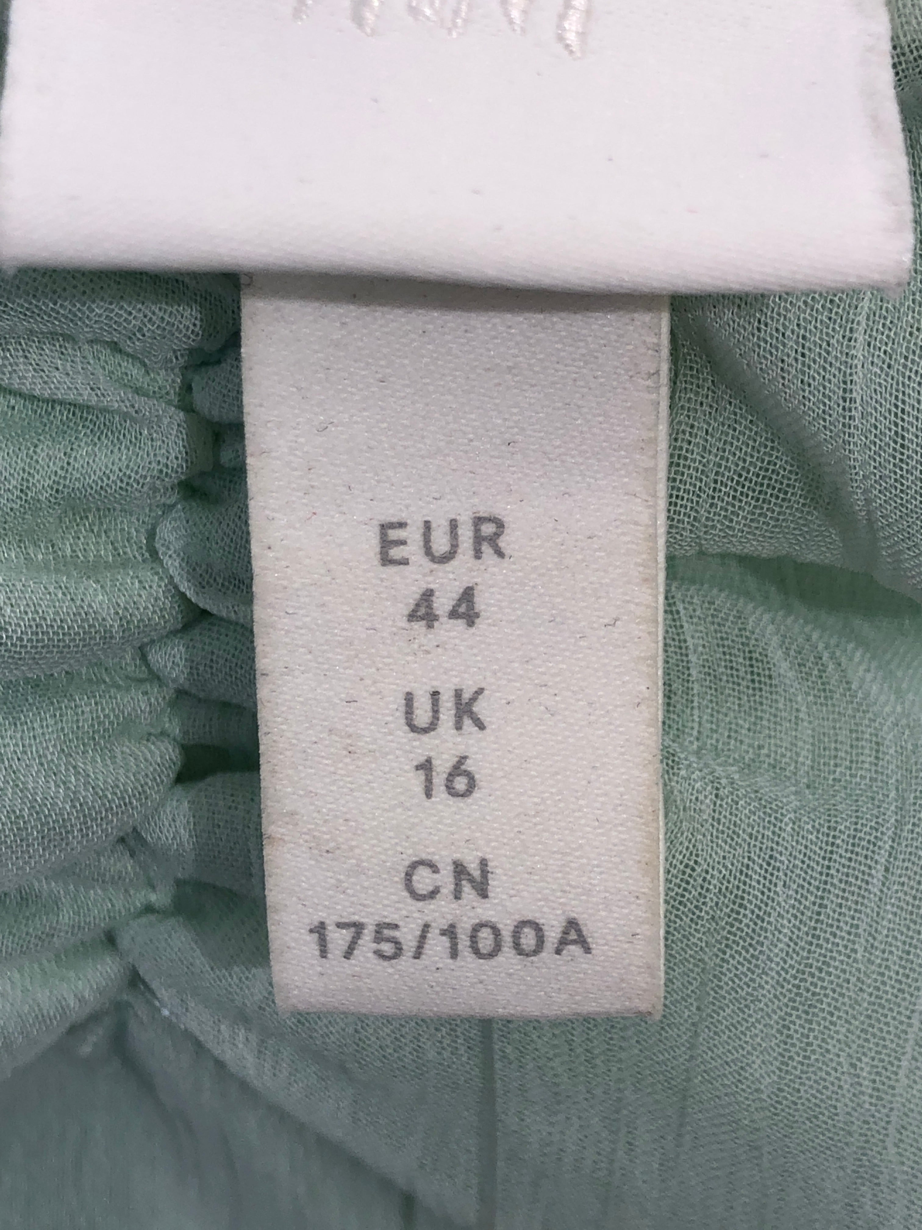 H&M festlig og kort kjole